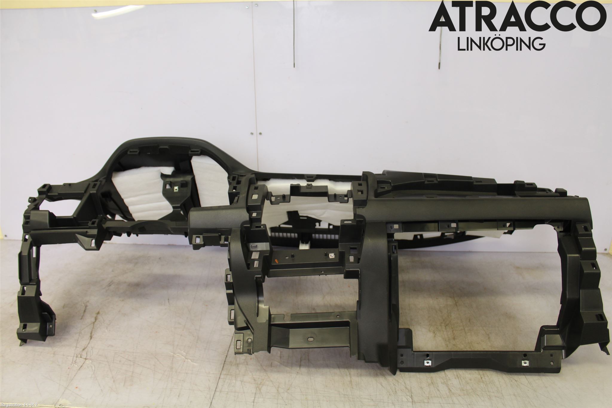 Nissan LEAF 18- Instrumentbräda