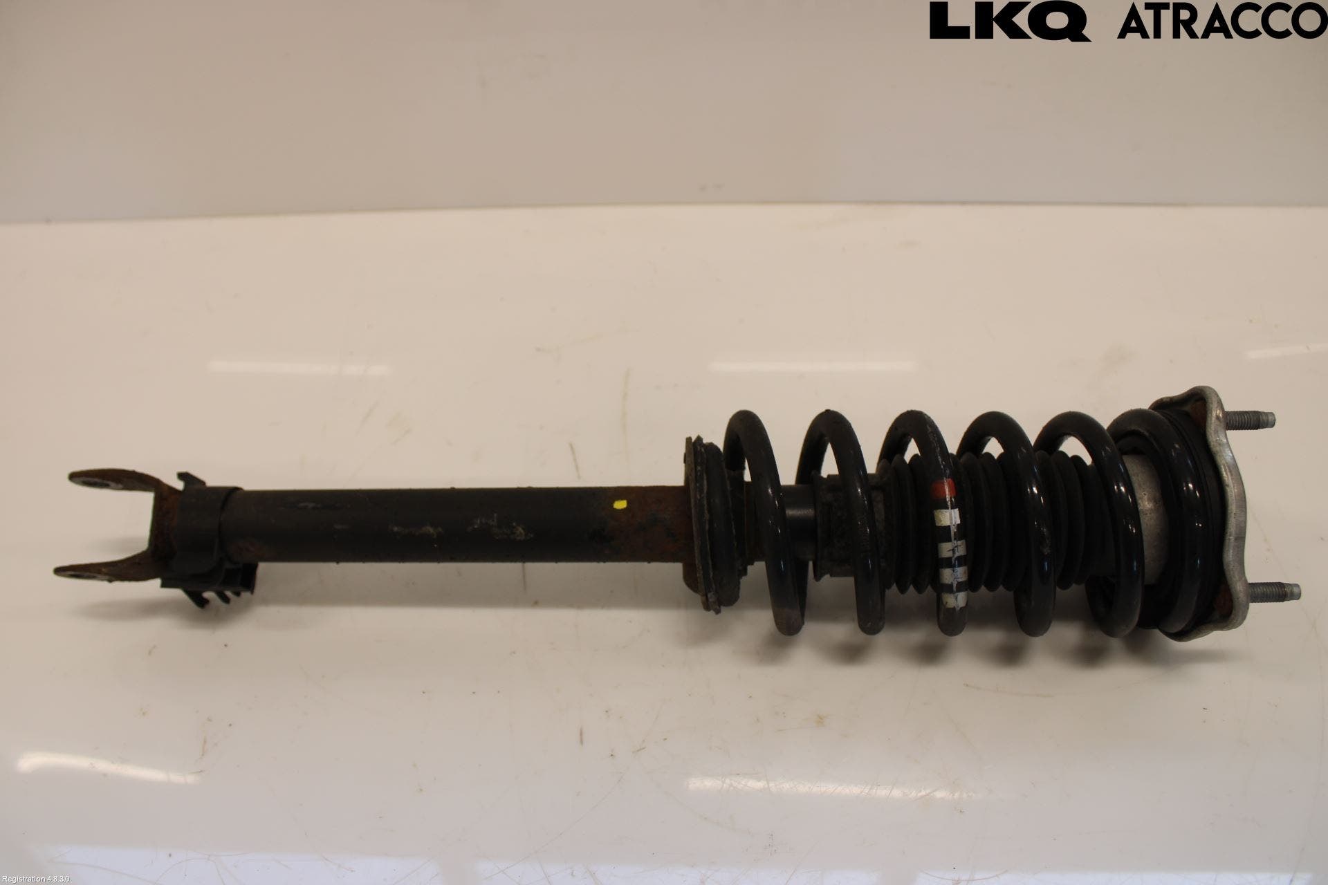 Mercedes-Benz MB C-KLASS (W205) 14-21 Fjäderben Fram Vänster