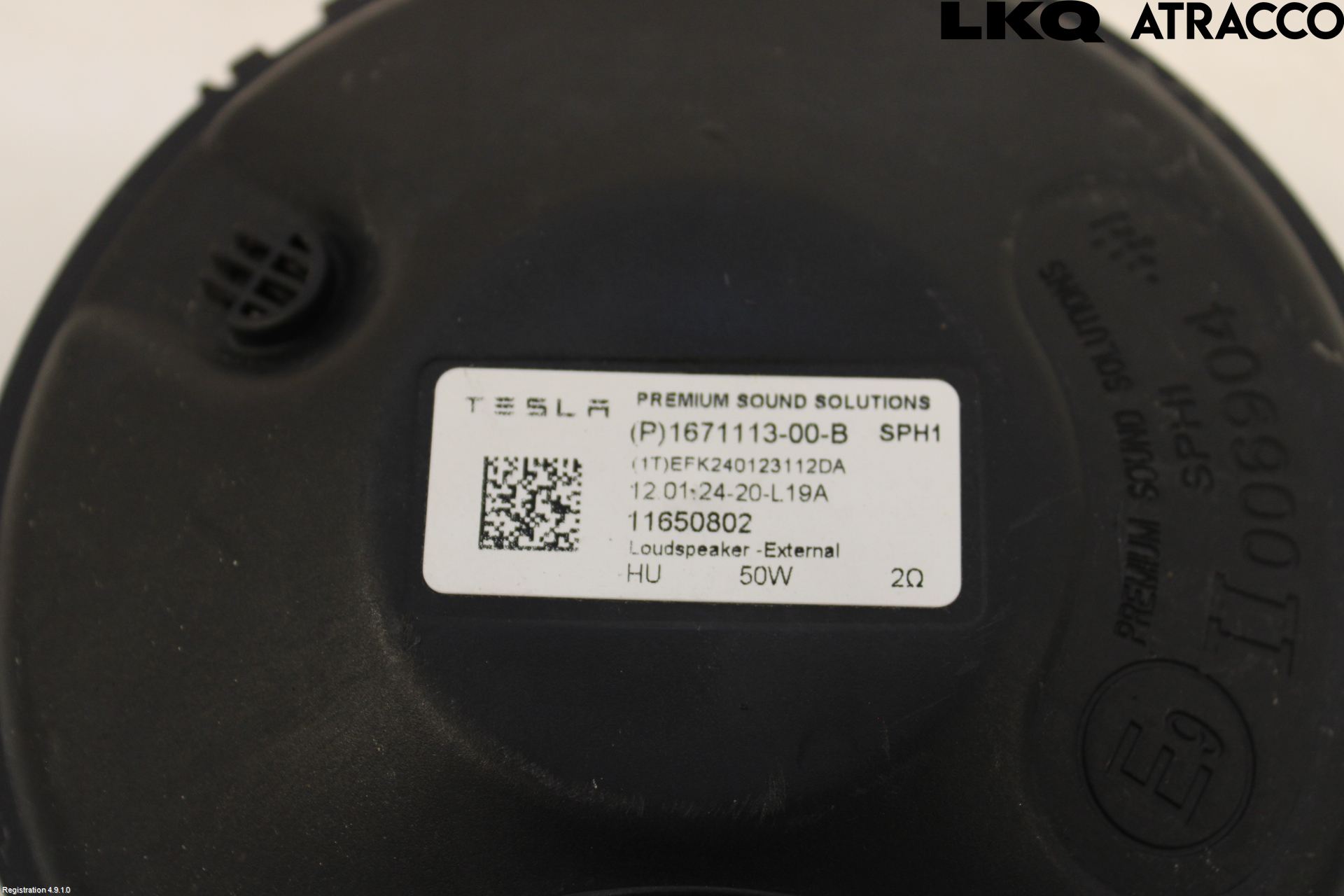 Tesla MODEL Y 21- Högtalare