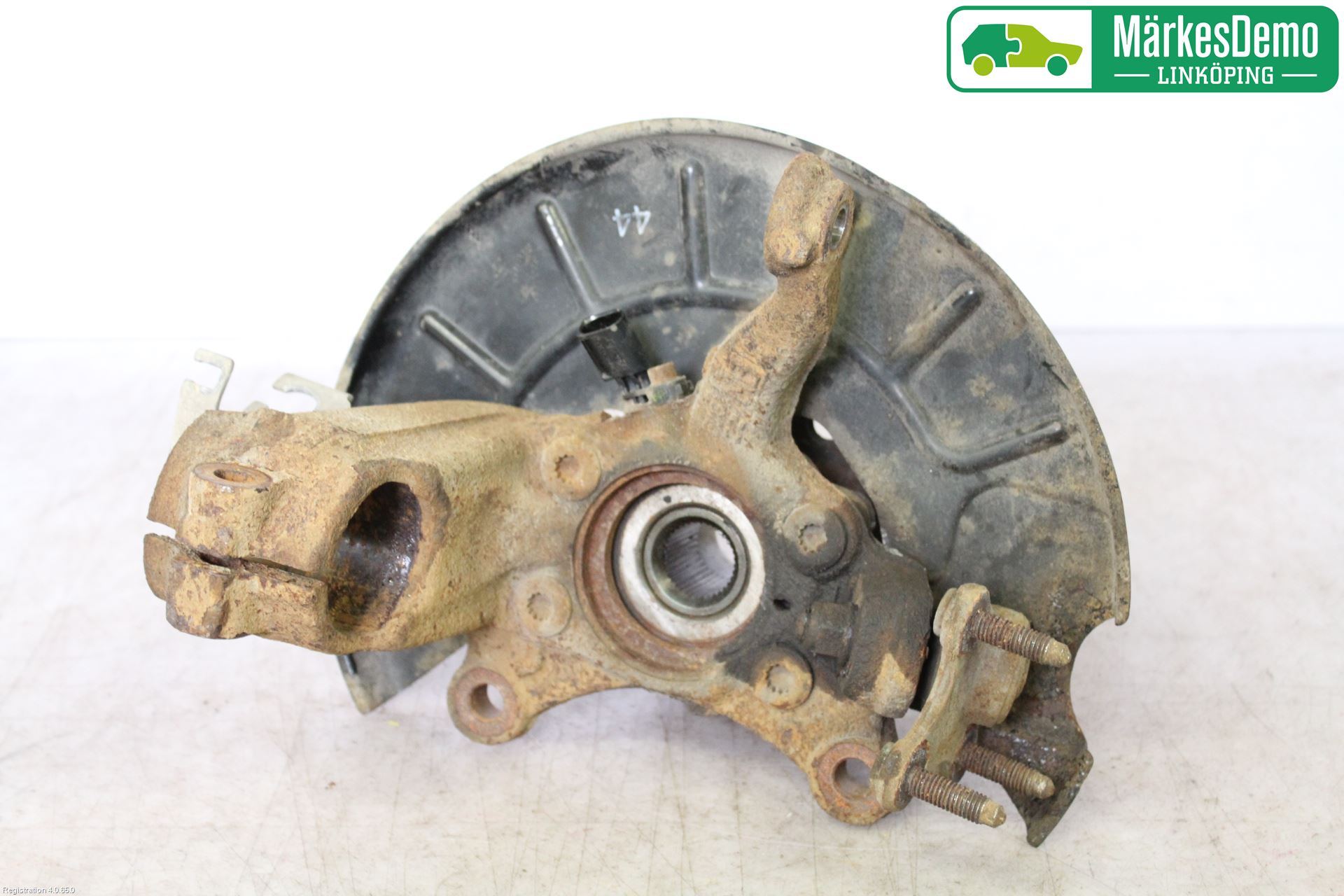 Volkswagen VW GOLF PLUS/CROSS GOLF 04-14 Styrspindel Lagerhus Hö