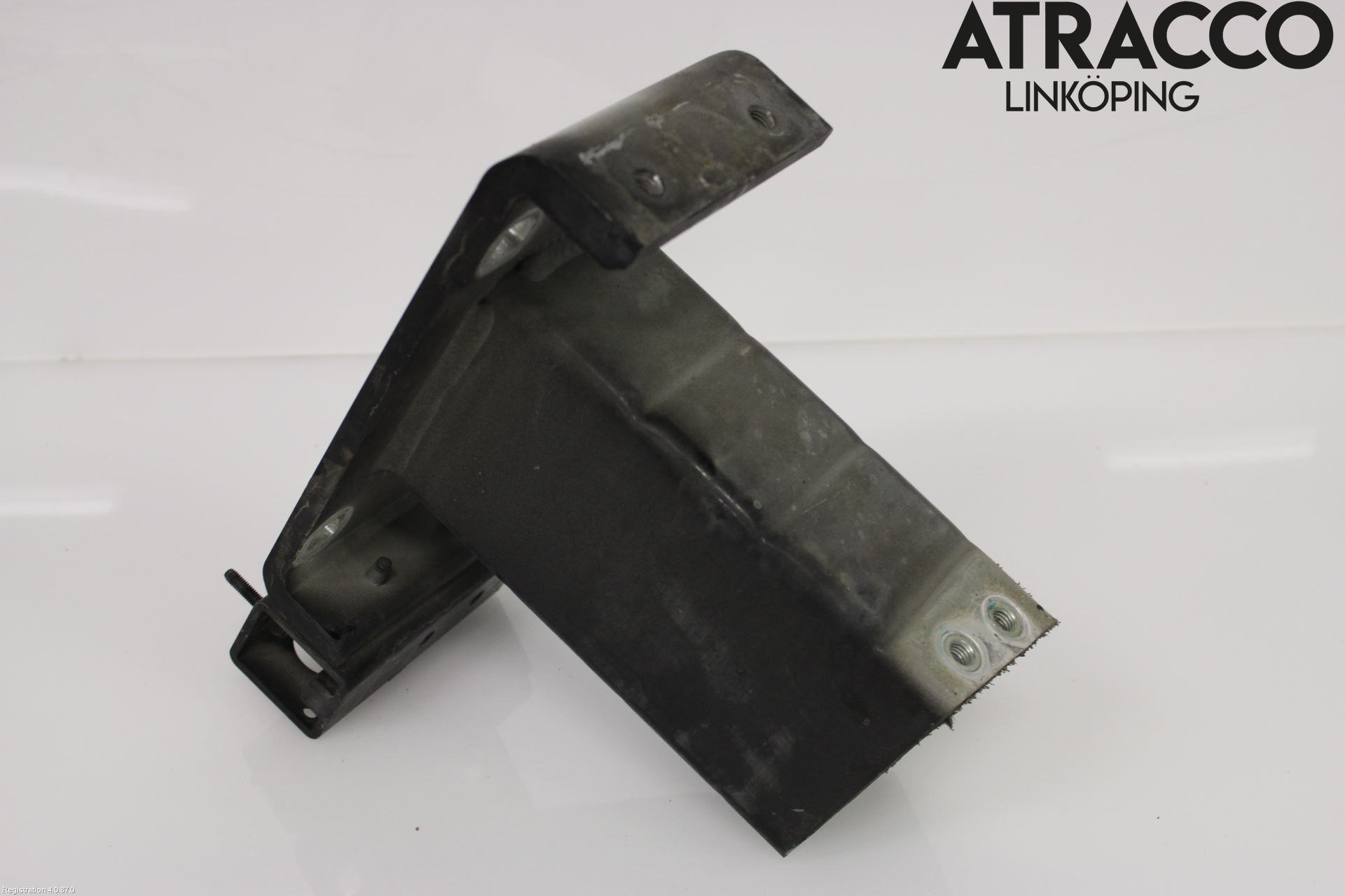 Landrover RANGE ROVER (L405) 13-21 Stötfångarbärjärn Fram