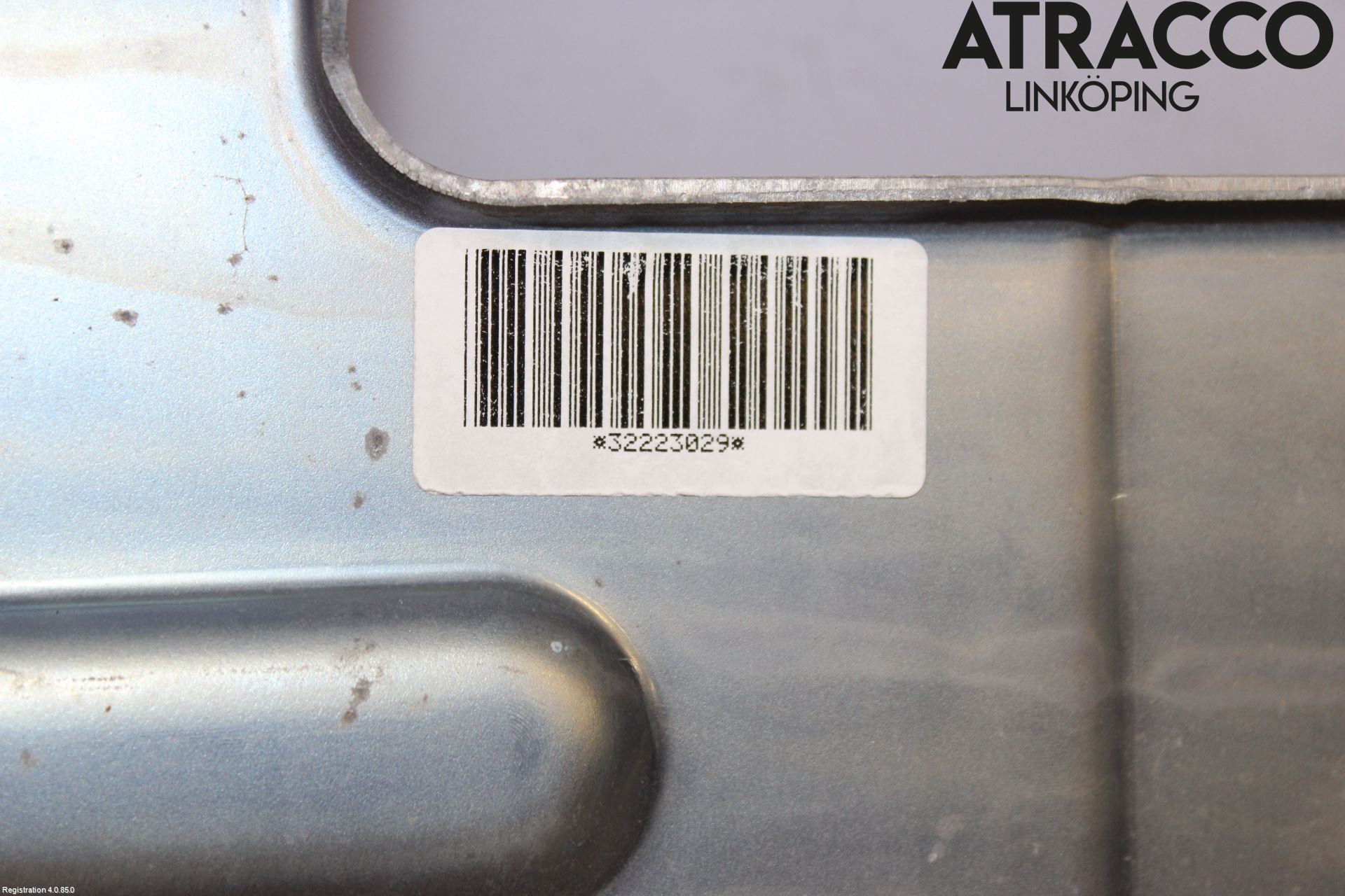 Volvo XC60 18- Batterilåda-Fäste-Hållare