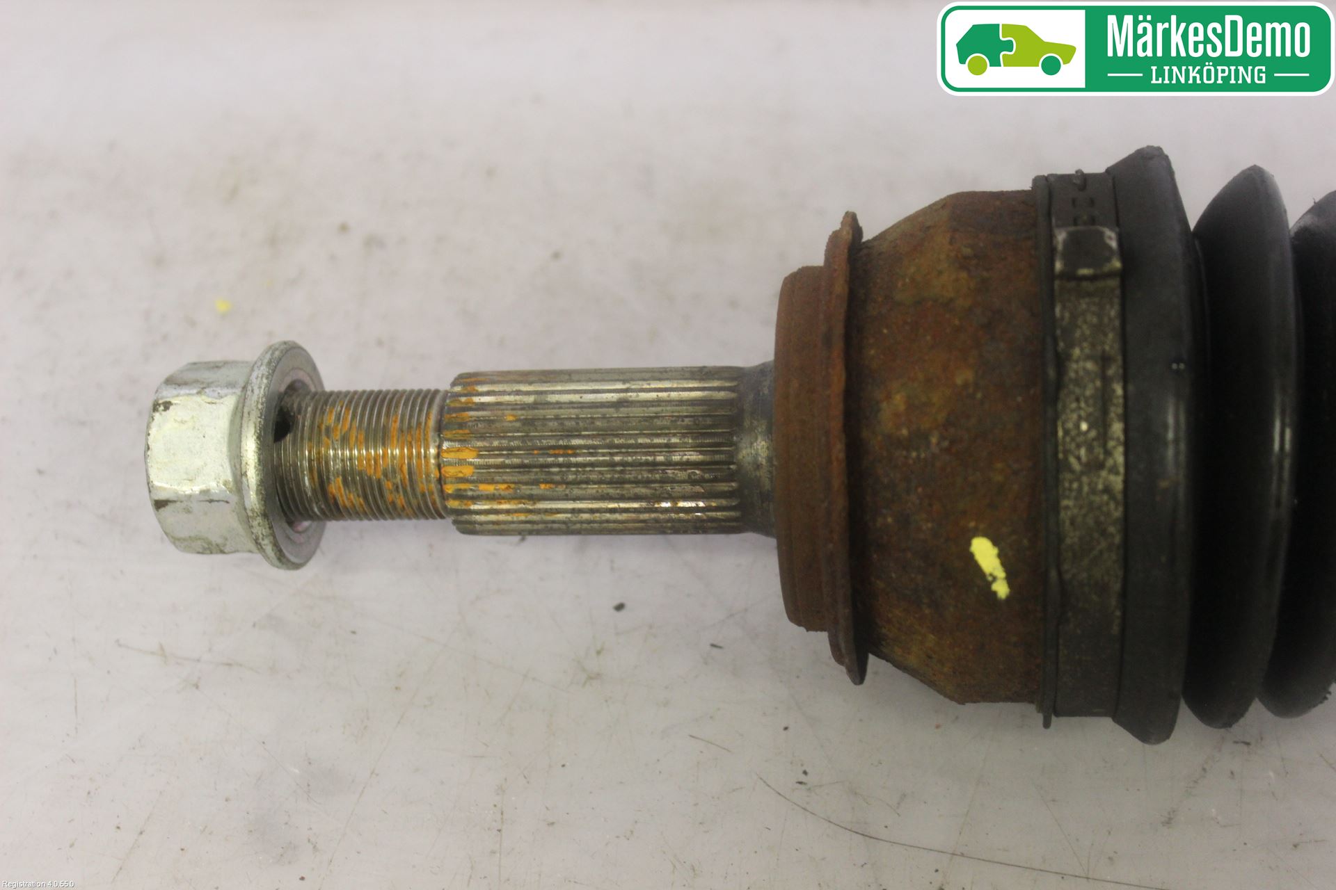 Nissan QASHQAI 14-17 Drivaxel Fram Vänster