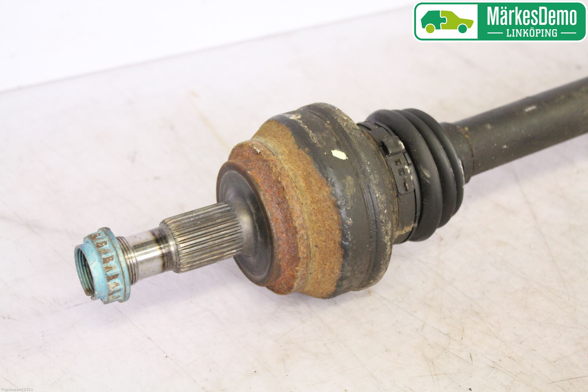 Mercedes-Benz MB E-KLASS (W213) 16-23 Drivaxel Bak Vänster