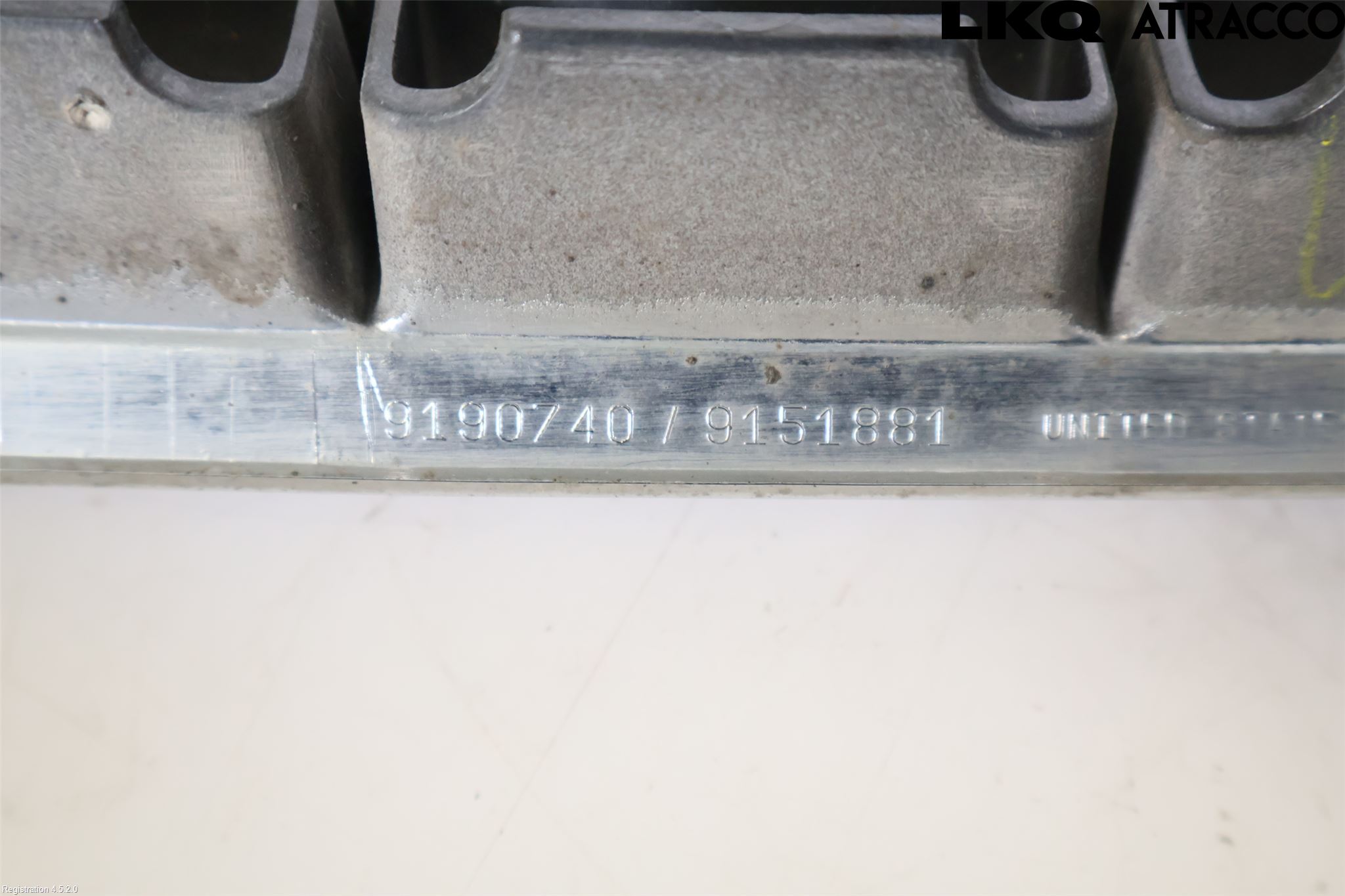 Volvo S60 01-04 Grill-Galler