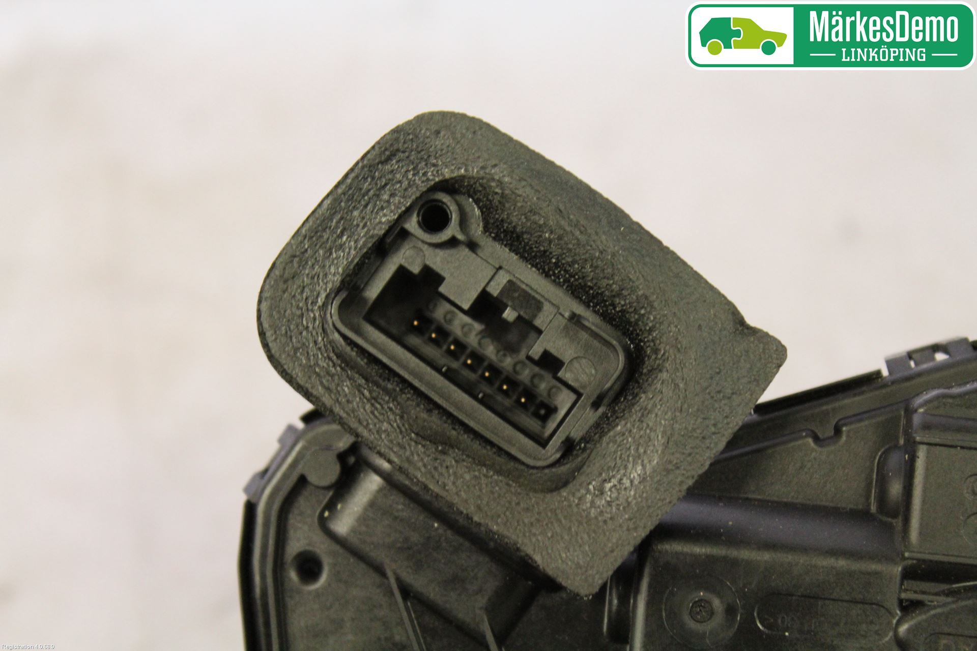 Volkswagen VW GOLF / E-GOLF VII 13-20 Låskista-Dörrlås