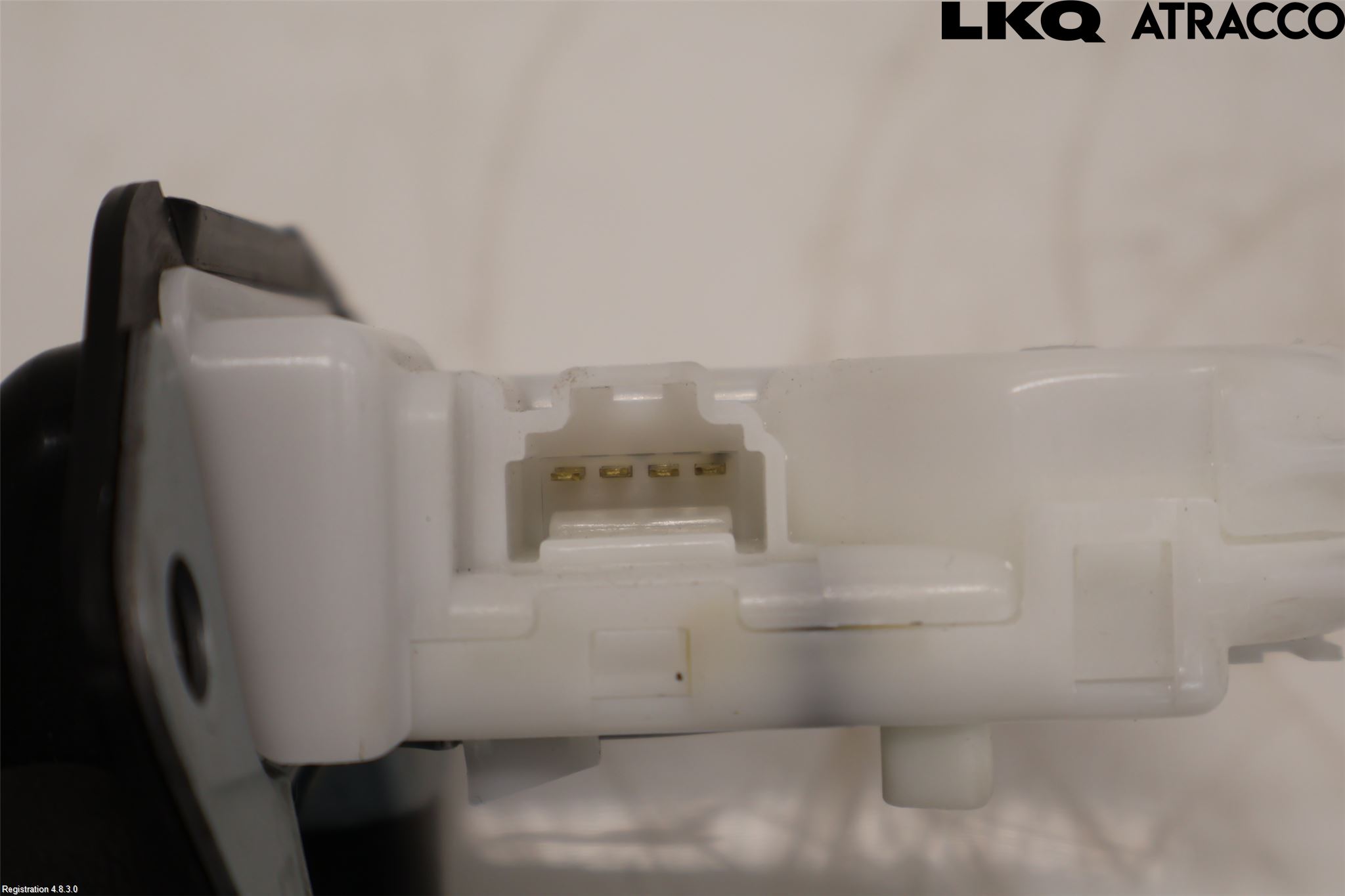 Nissan JUKE 14-19 Låskista Baklucka