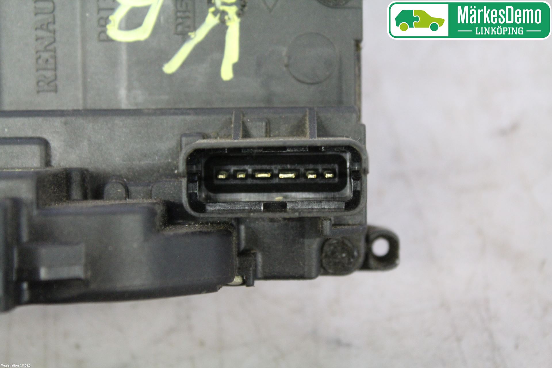 Renault LAGUNA III 11-15 Låskista-Dörrlås