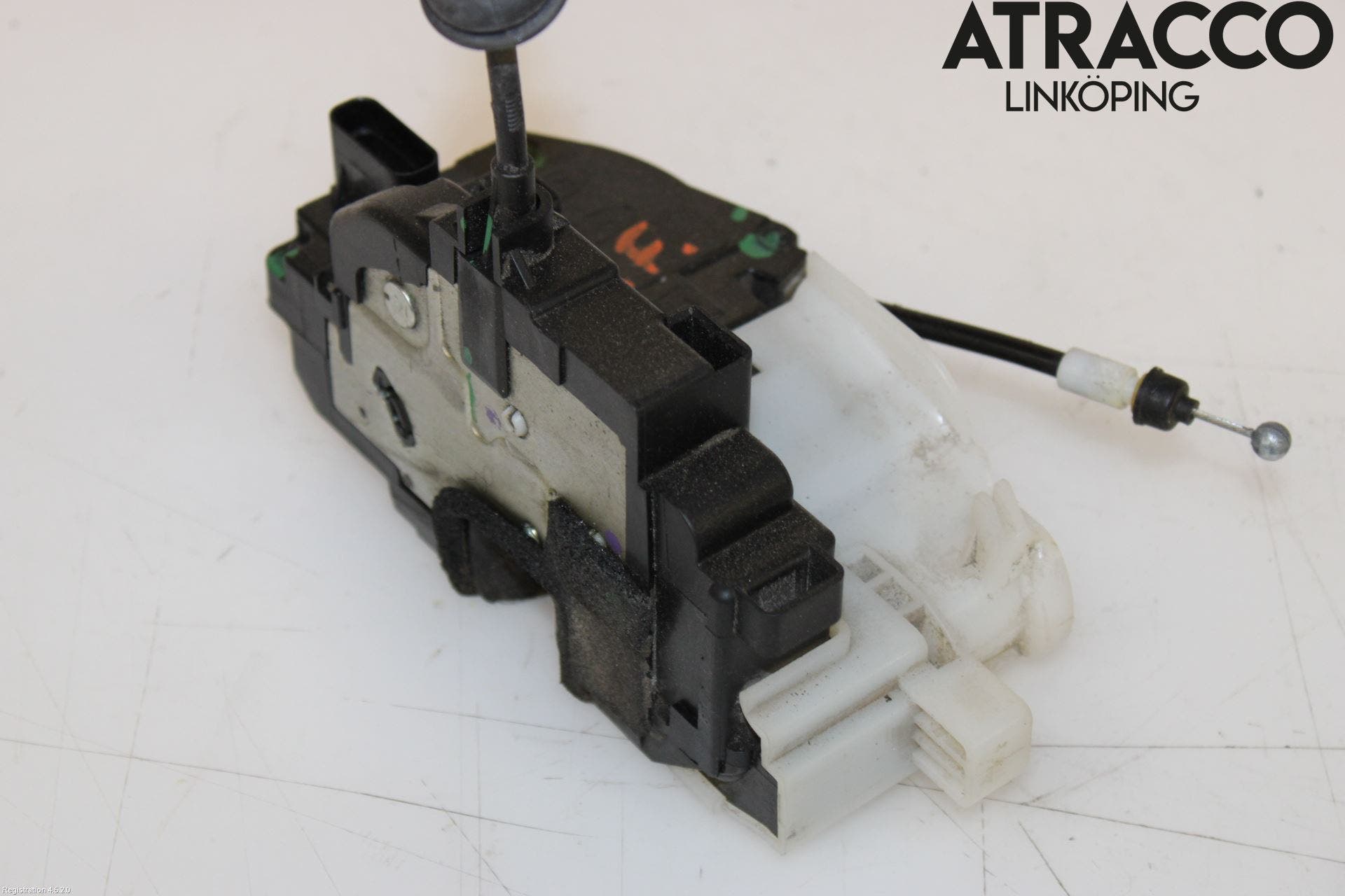 Kia CEED 06-12 Låskista-Dörrlås