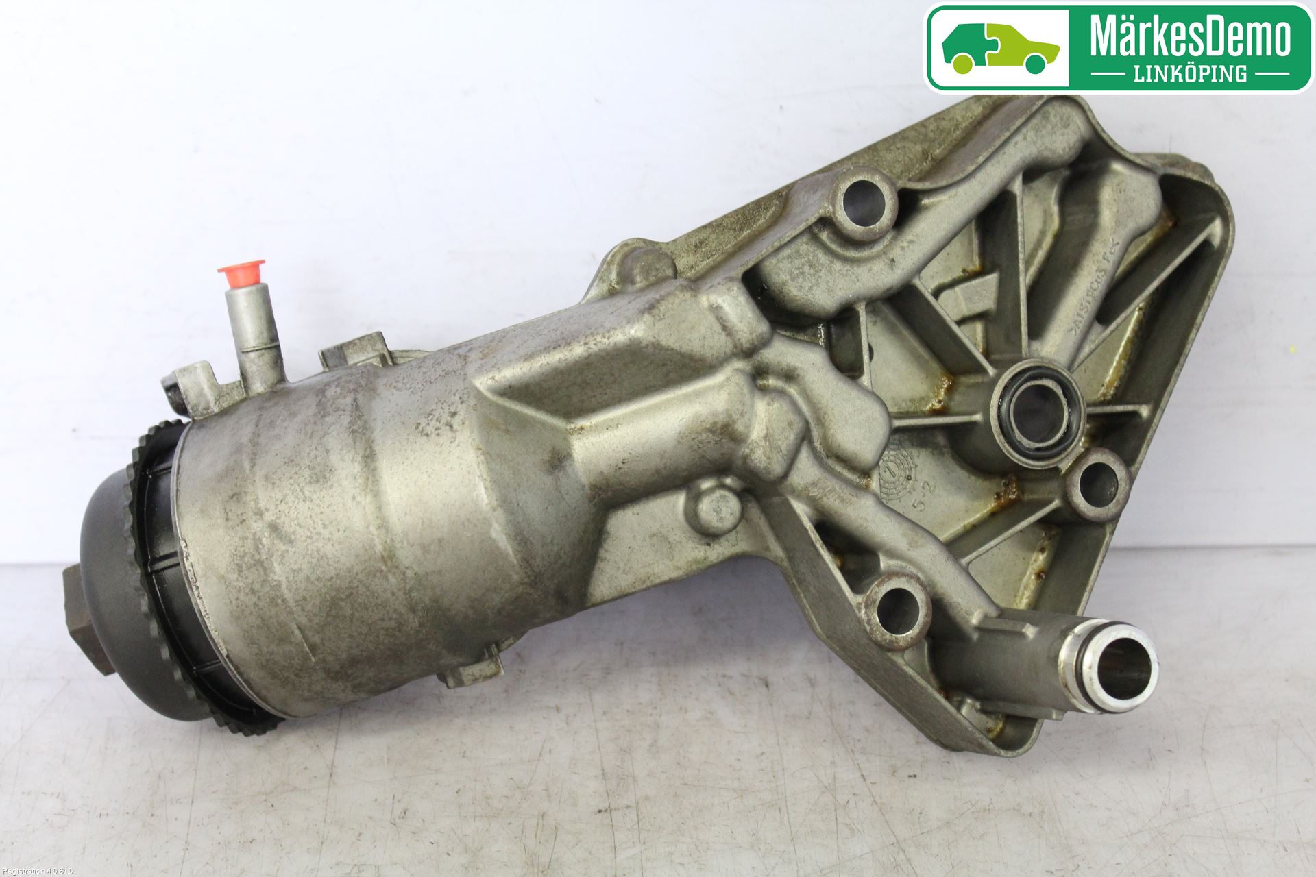 Saab 9-3 VER2/VER3 08-15 Oljefilterhållare