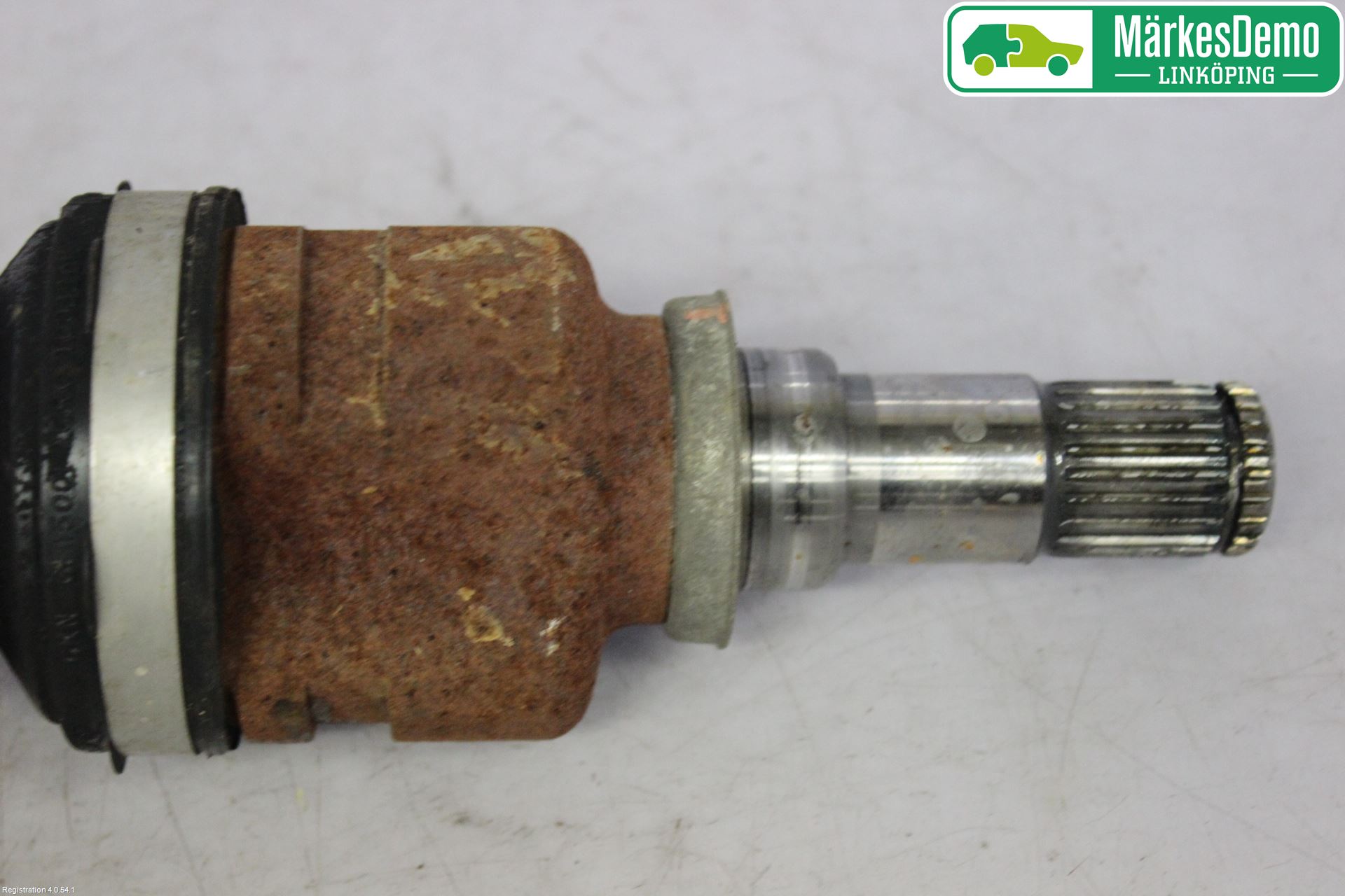 Toyota YARIS XP130 12-14 Drivaxel Fram Vänster