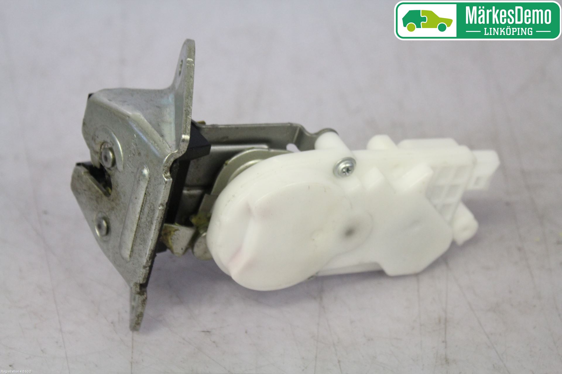 Mitsubishi GRANDIS Låskista Baklucka