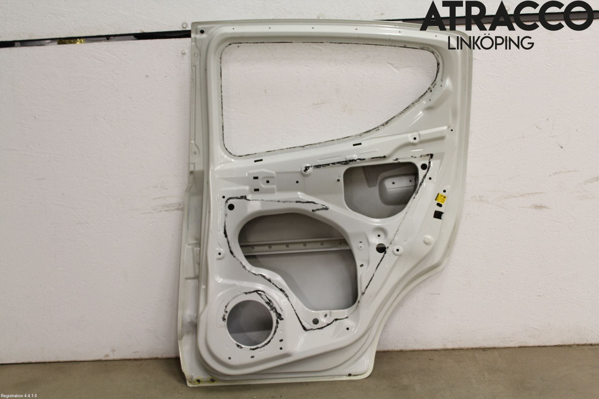 Suzuki ALTO 79-14 Dörr Bak Höger