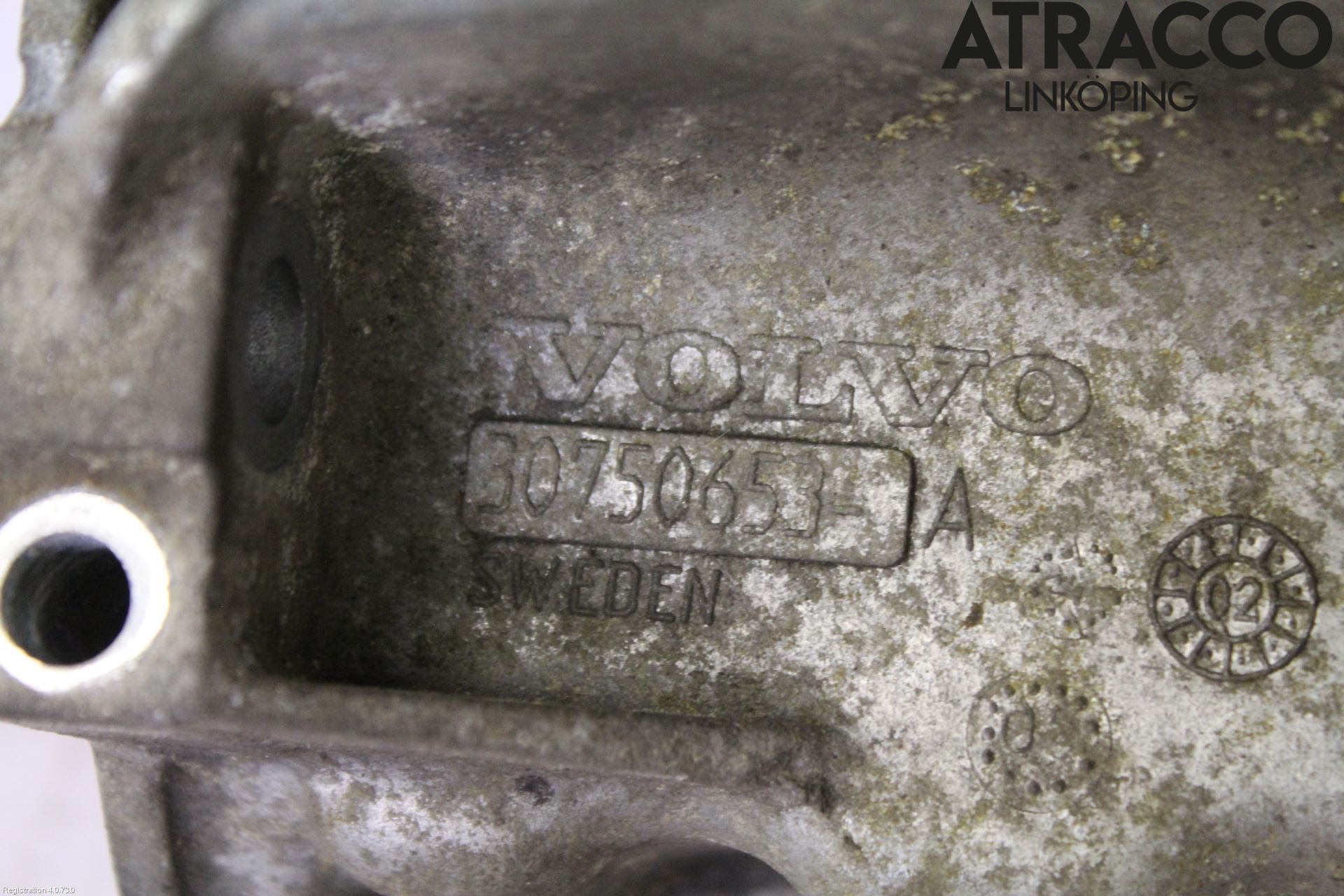 Volvo V70 05-08 Oljetråg