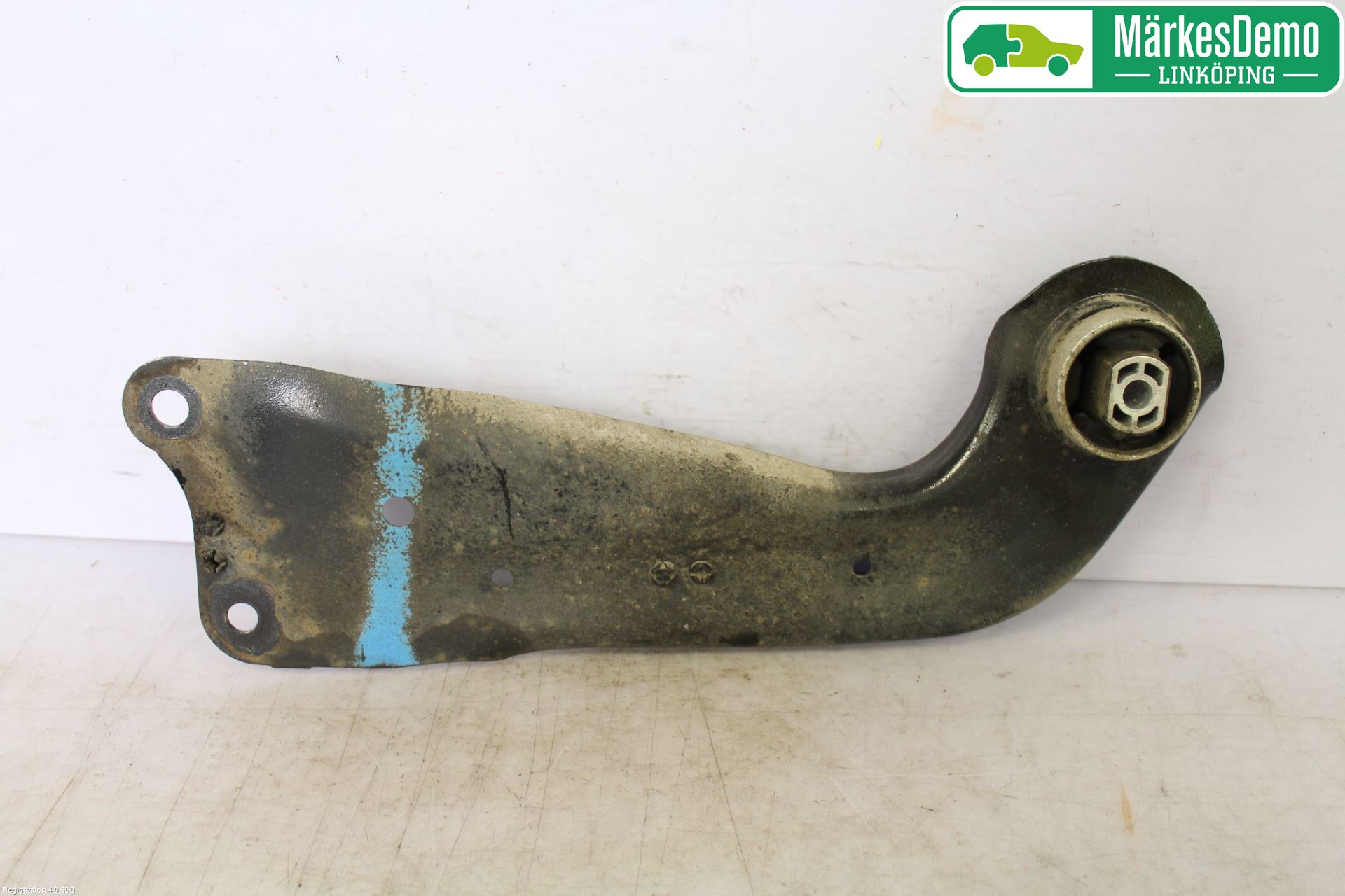 Volkswagen VW GOLF / E-GOLF VII 13-20 Bärarm Bak Höger