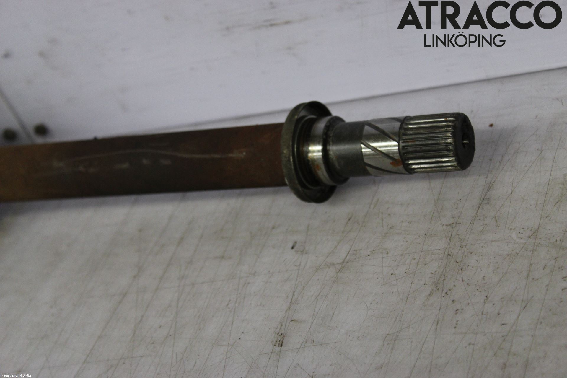 Dacia DUSTER 10-17 Drivaxel Fram Höger