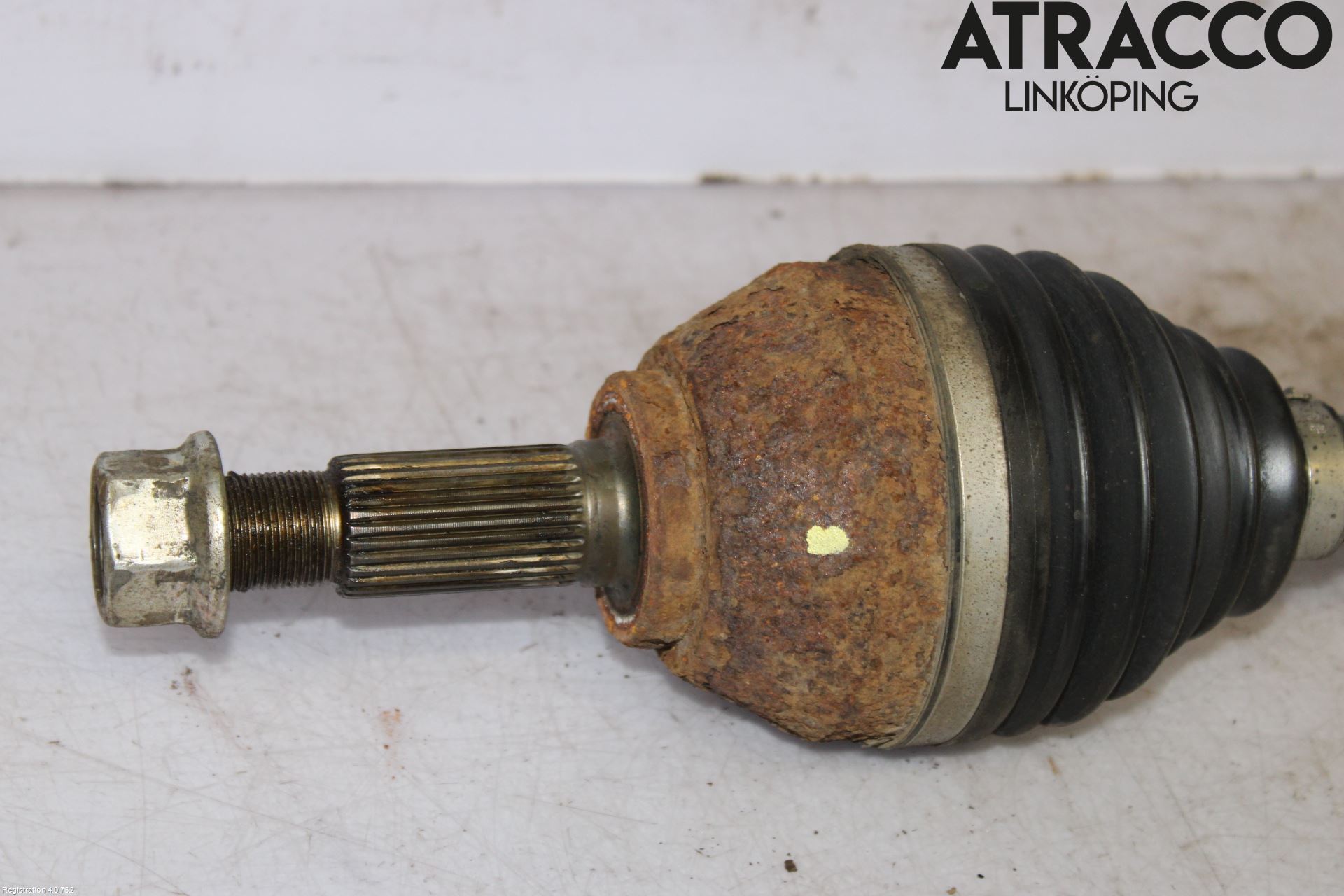 Nissan QASHQAI 10-14 Drivaxel Fram Vänster