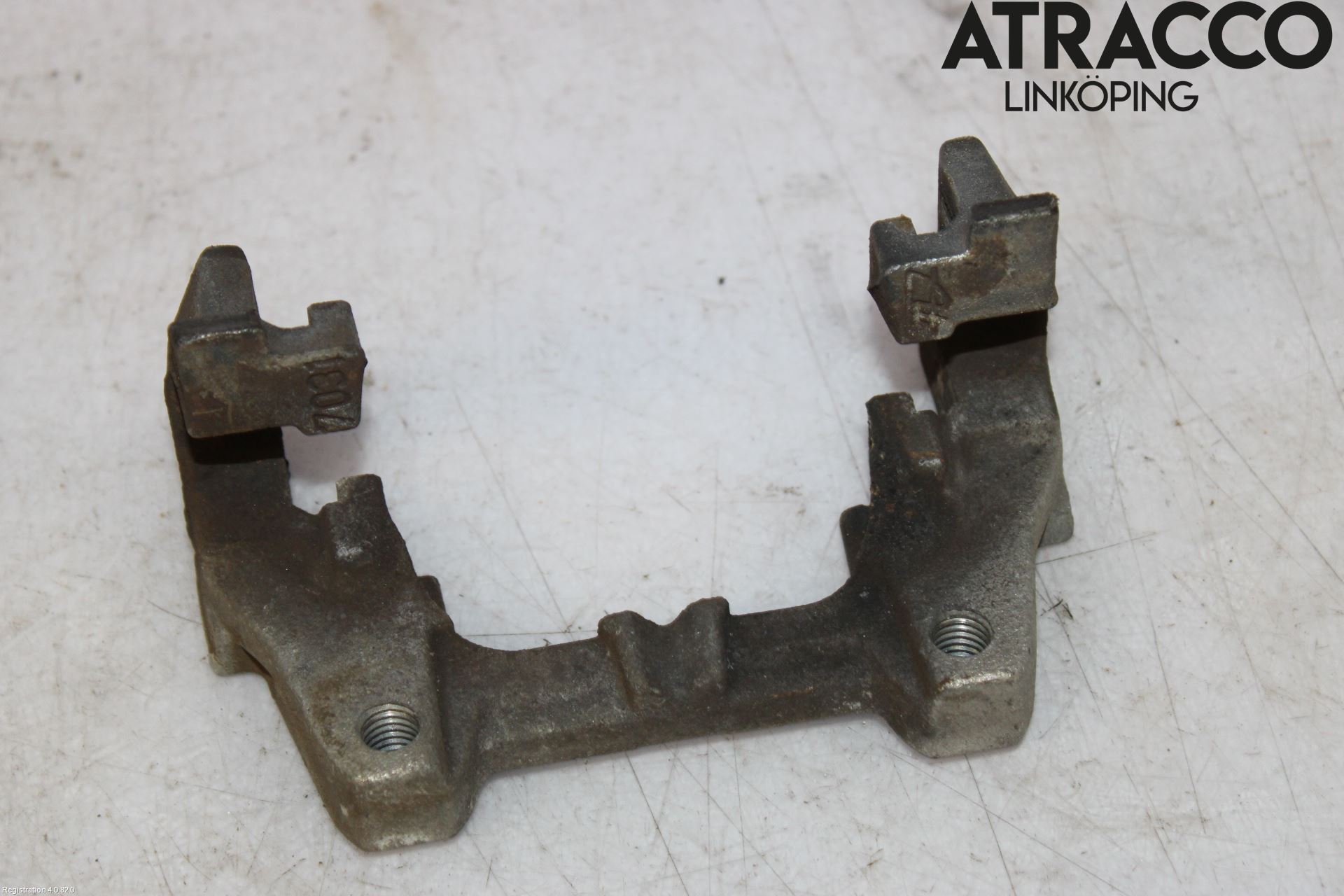 Volvo XC60 18- Bromsokshållare