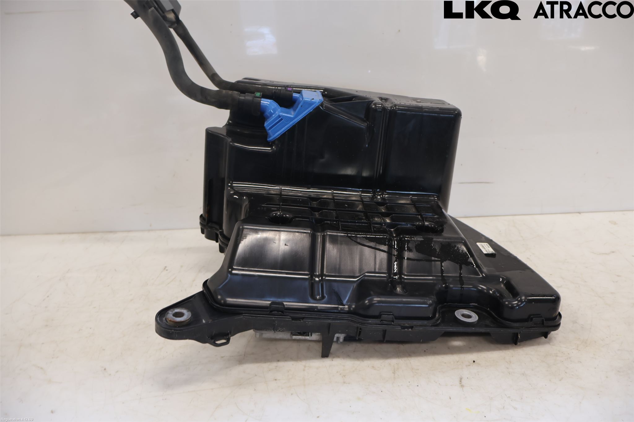 Audi A4/S4 B9 16-19 Adblue Tank