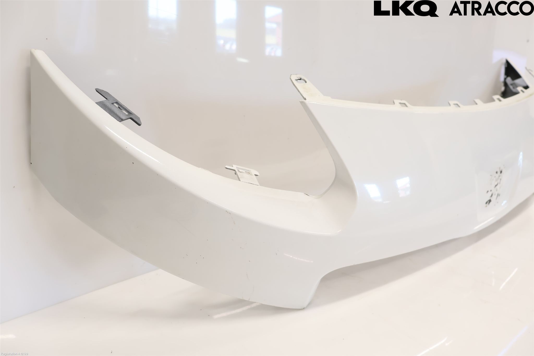 Peugeot PARTNER 08-15 Grilldel Mitt