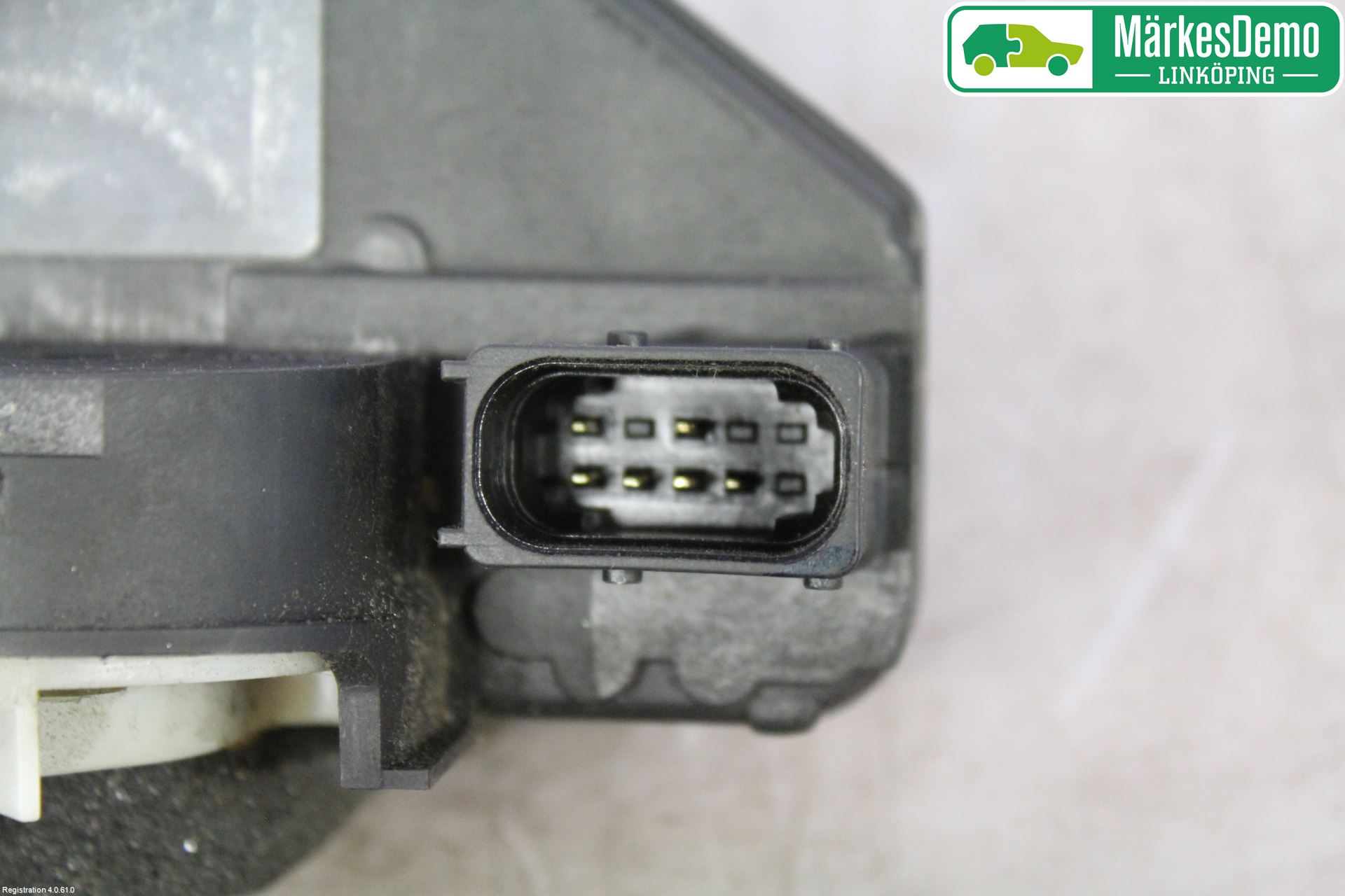 Opel INSIGNIA 09-16 Låskista-Dörrlås