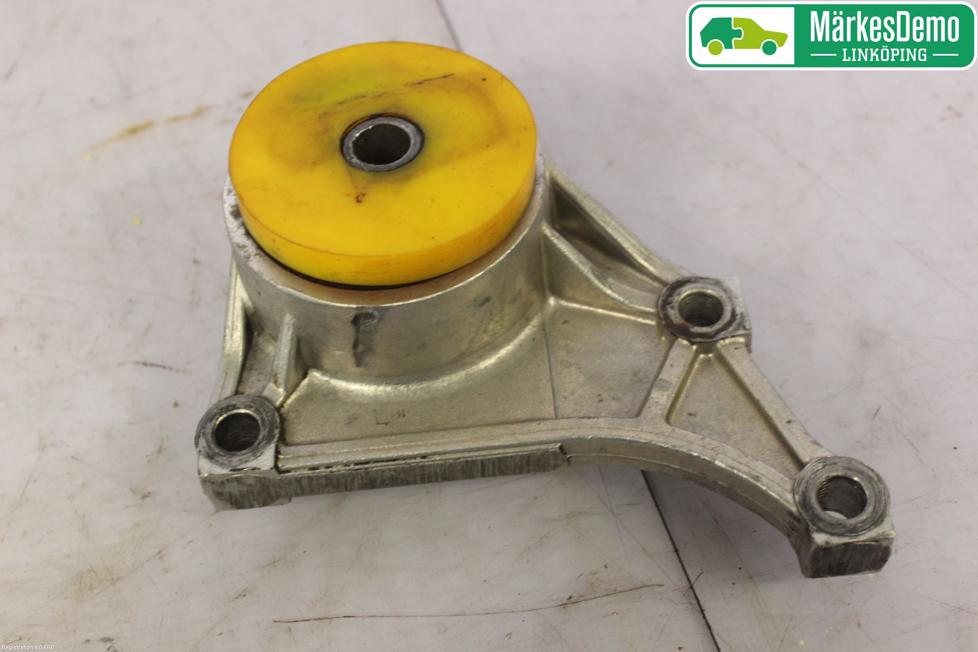 Vauxhall  Motorfäste