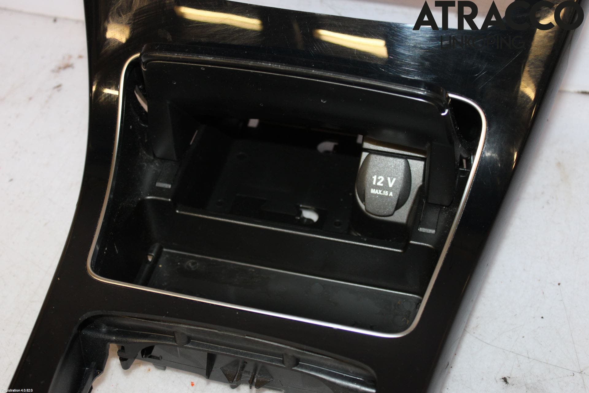 Mercedes-Benz MB C-KLASS (W205) 14-21 Instrumentkonsoll Mitt