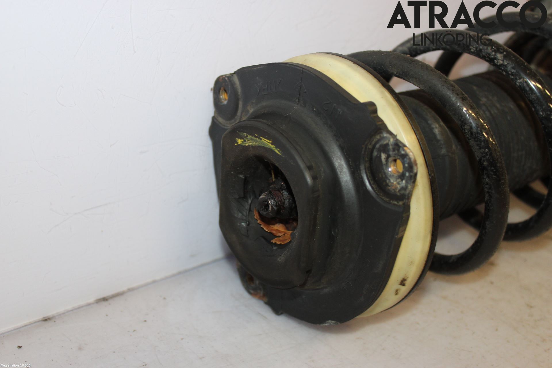 Nissan PULSAR Fjäderben Fram Höger