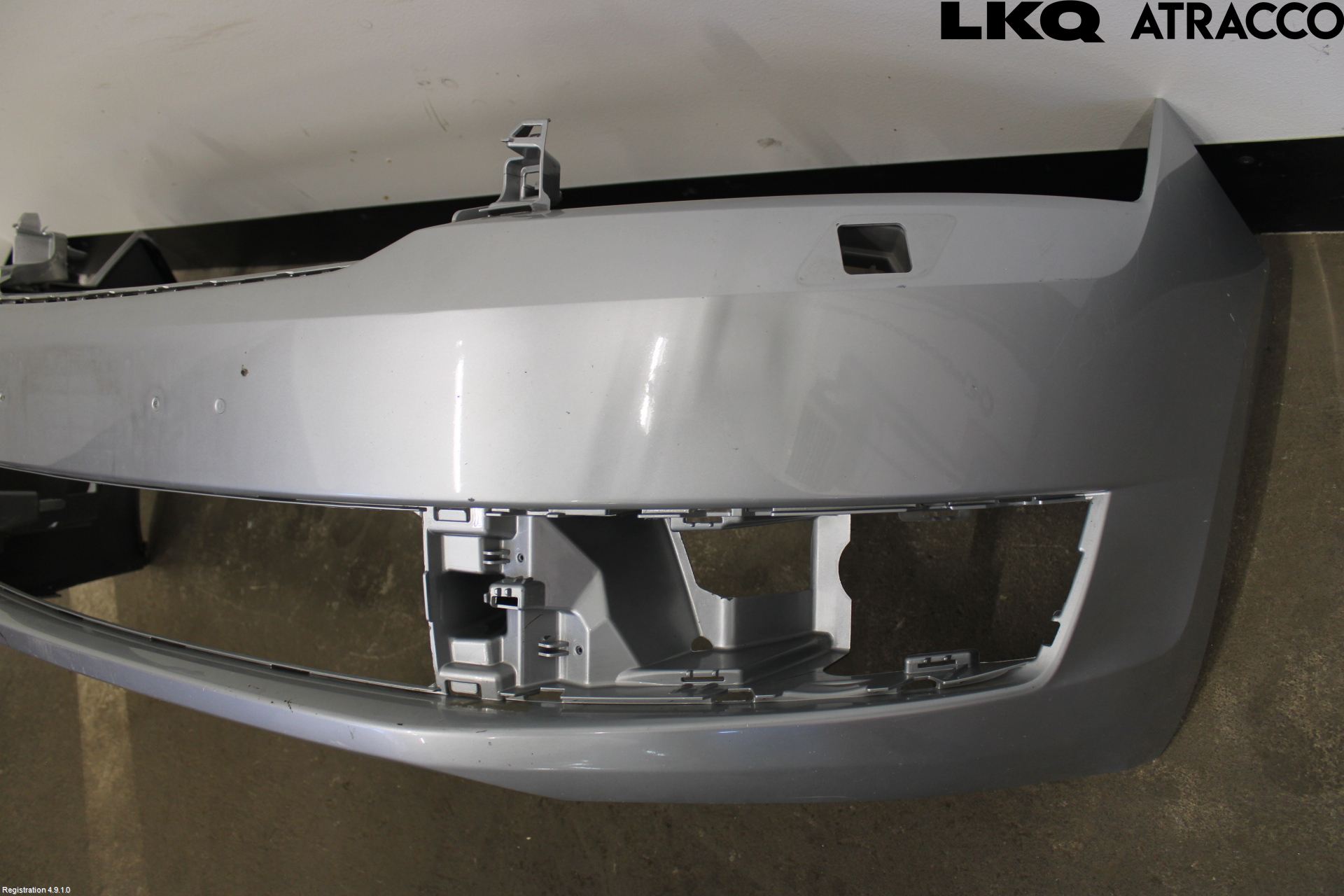 Skoda RAPID Stötfångarbeklädnad Fram