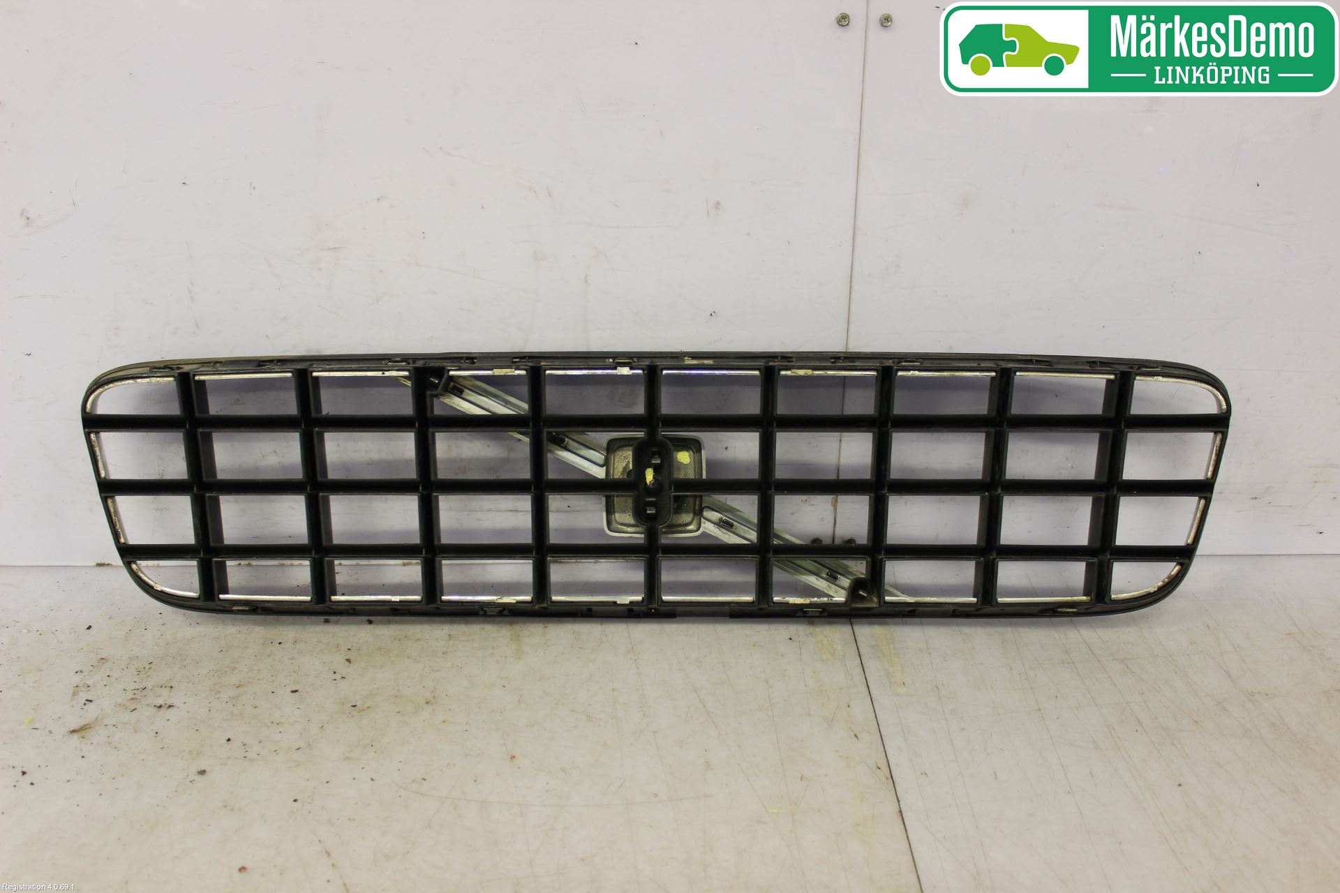 Volvo XC90 03-06 Grill-Galler