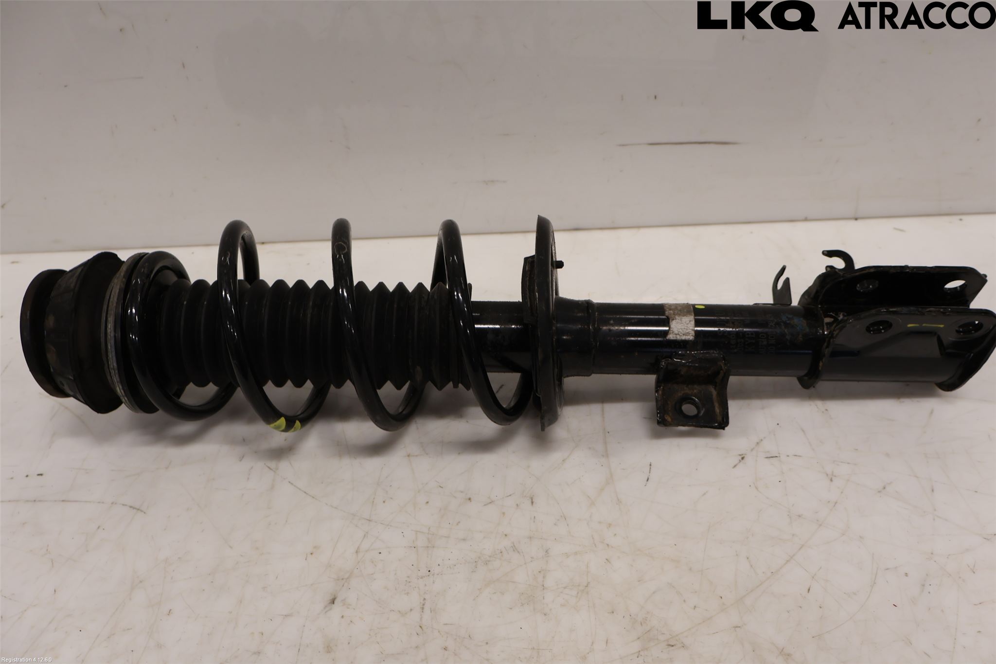 Suzuki VITARA 15- Fjäderben Fram Höger