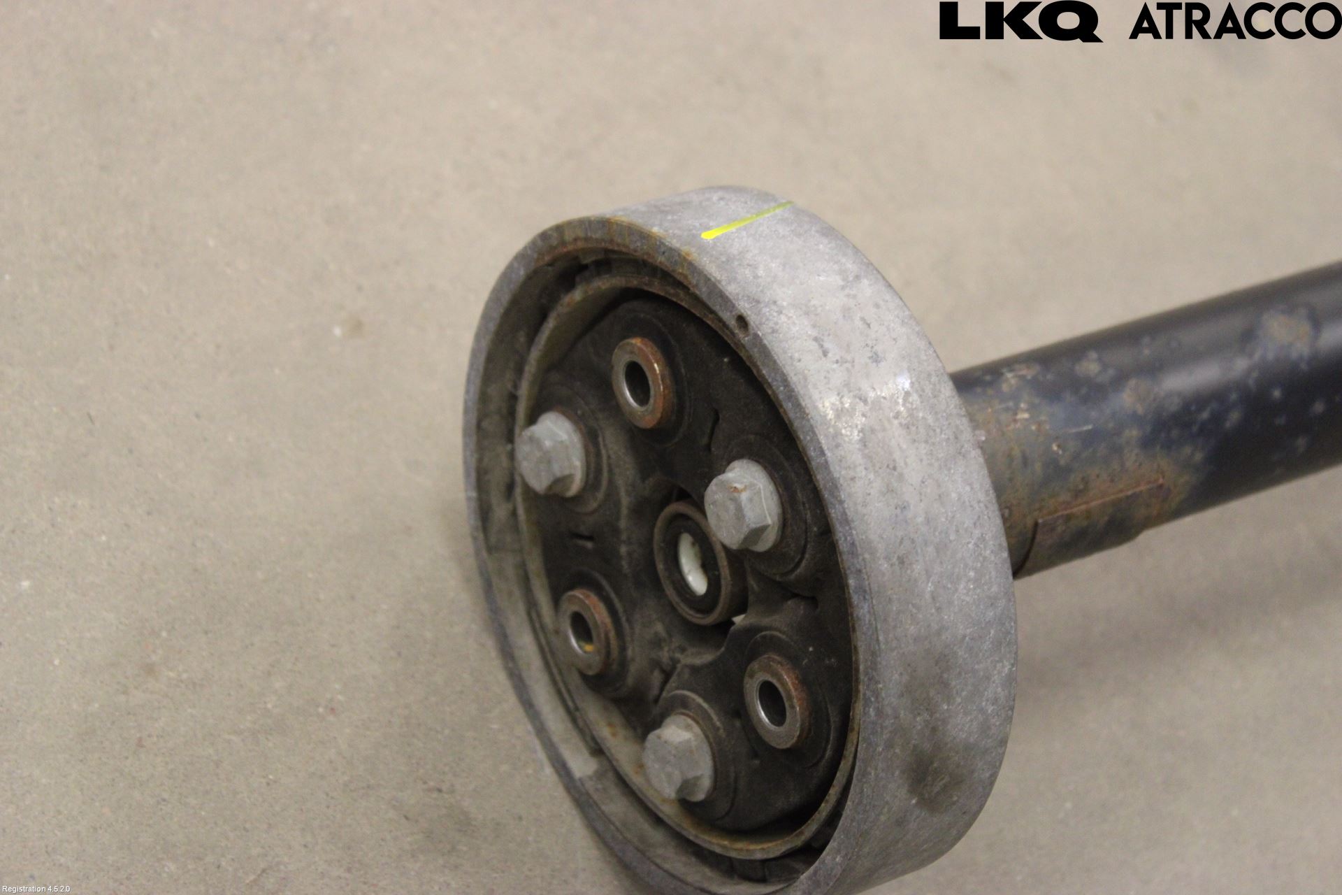 Skoda SUPERB 16-24 Mellanaxel Komp