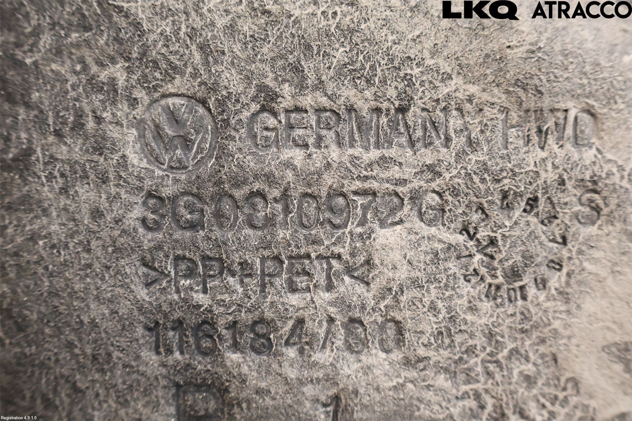 Volkswagen VW PASSAT 15-19 Skärm Inner