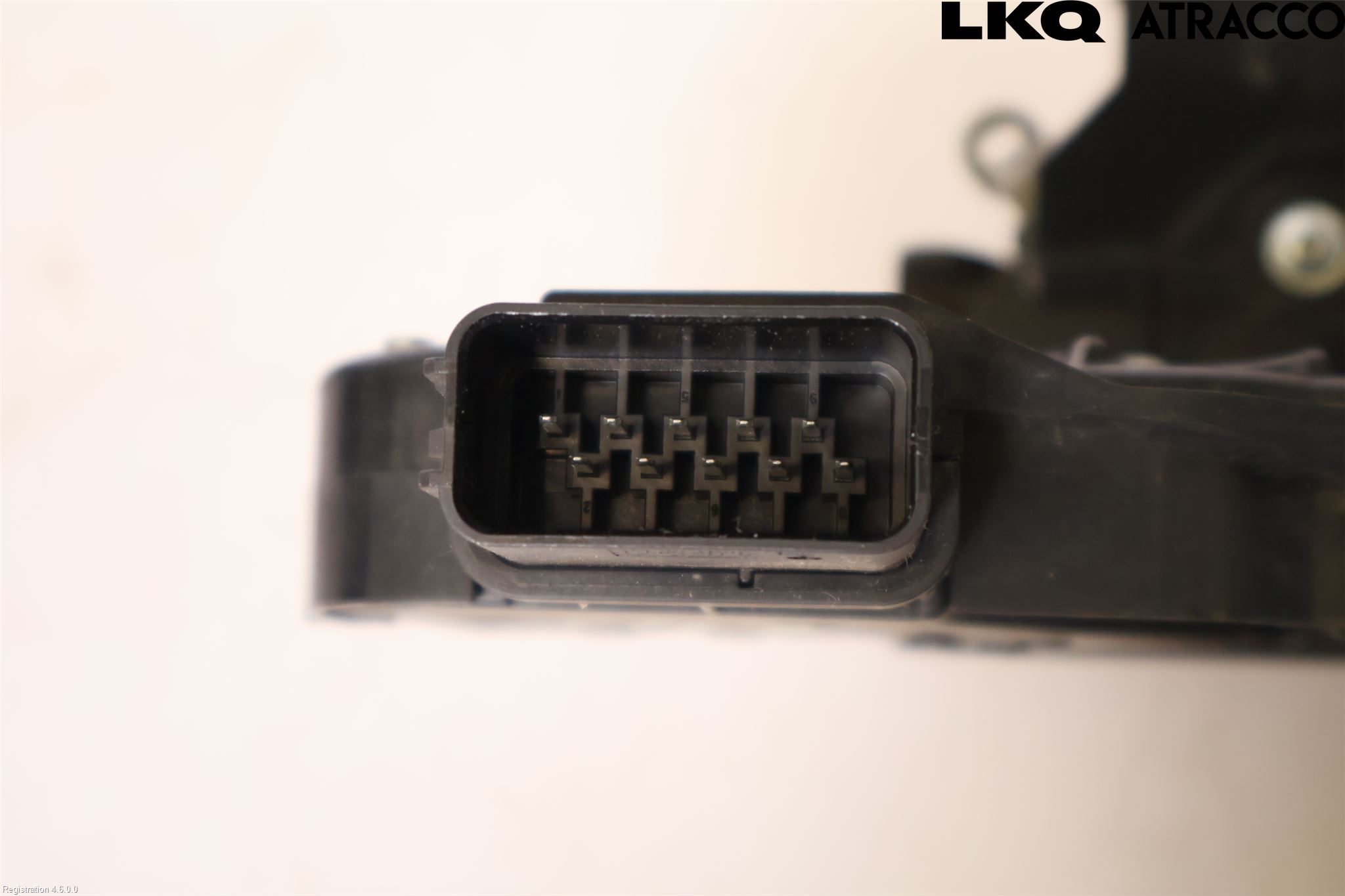 Volvo XC60 09-13 Låskista-Dörrlås