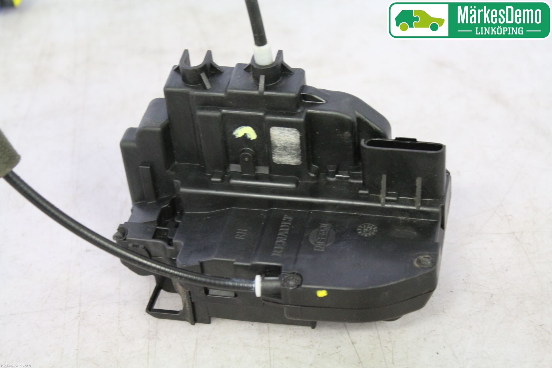 Nissan MICRA 03-07 Låskista-Dörrlås