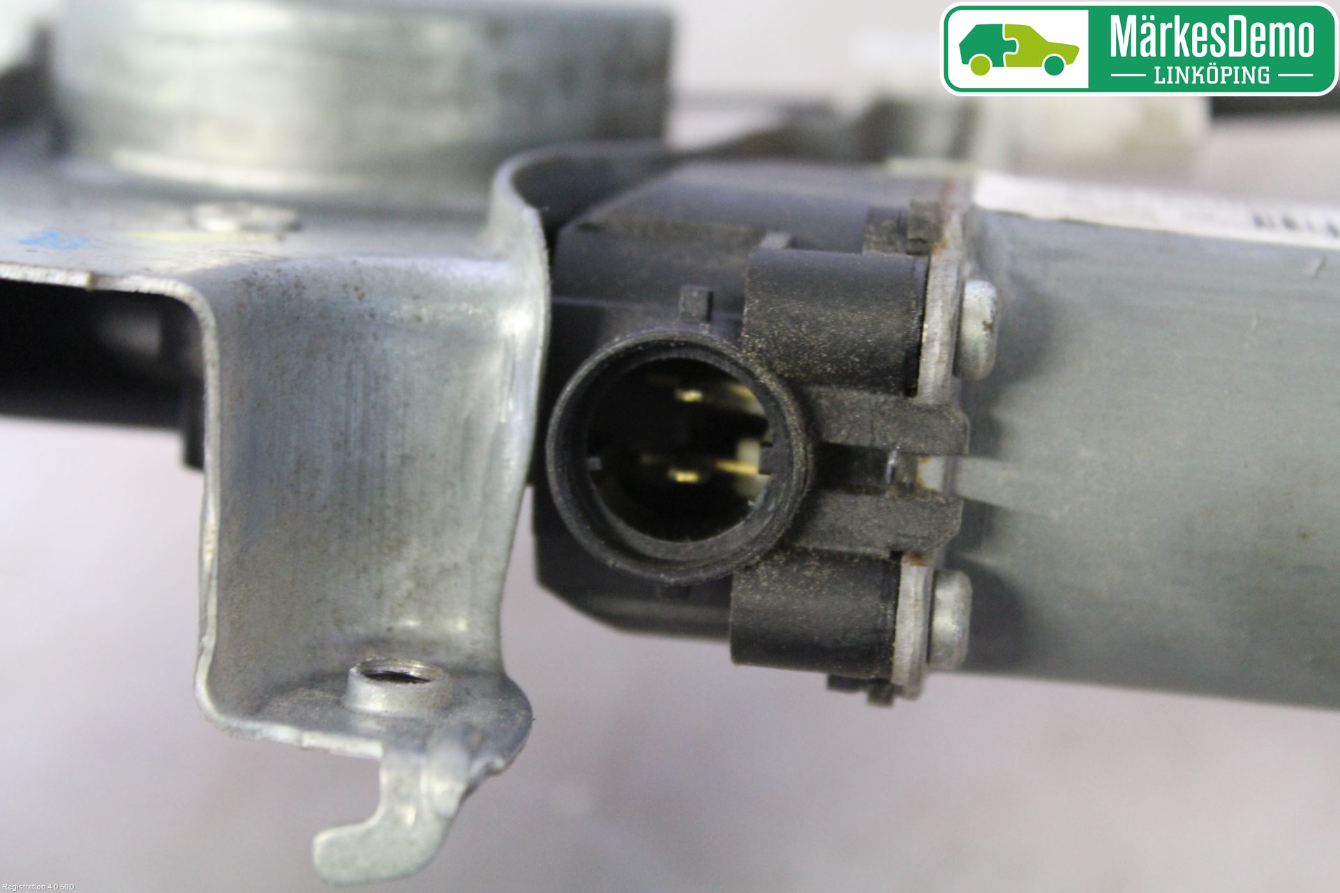 Nissan NAVARA 05-16 Fönsterhiss El Kompl