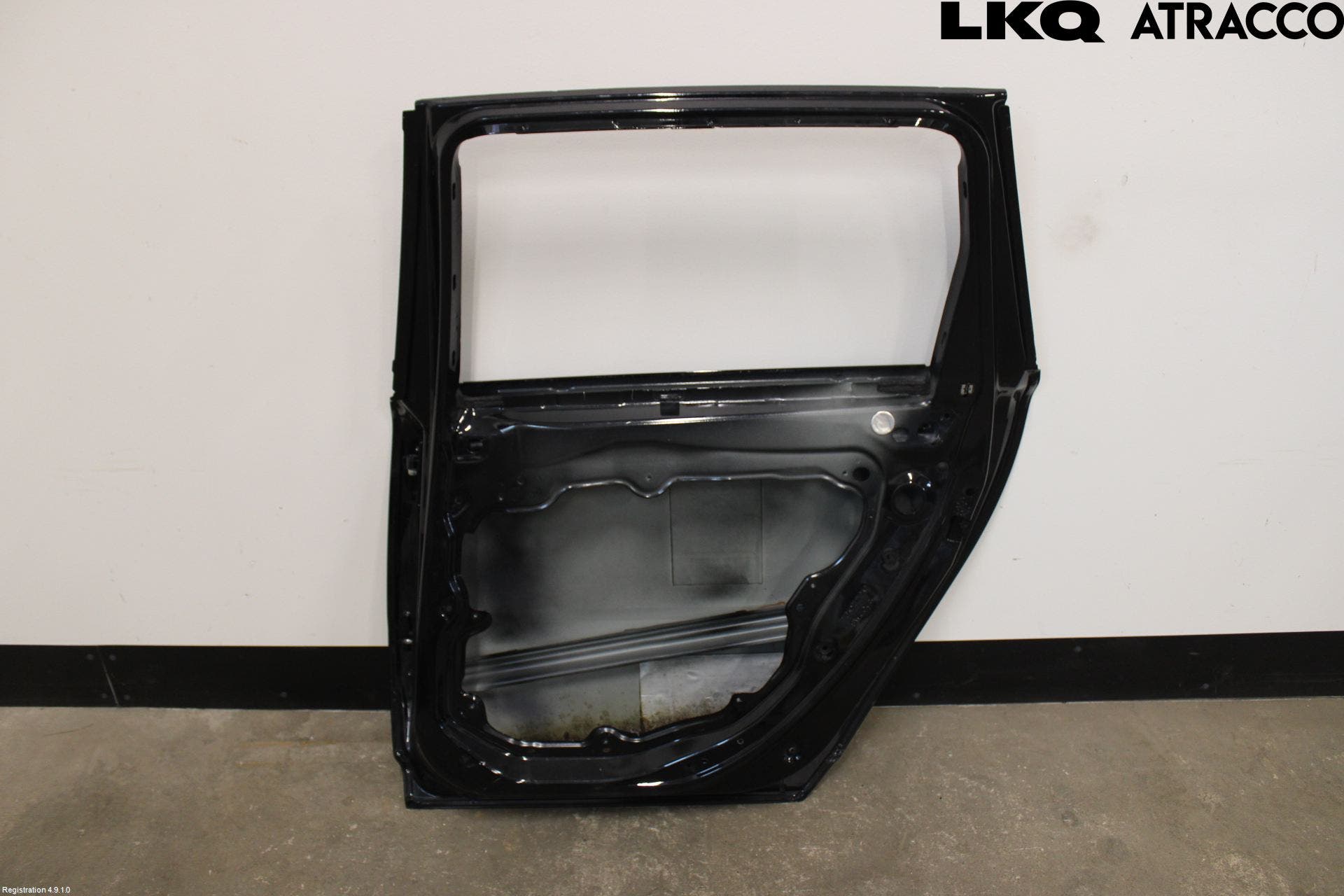 Volvo V70 08-13 Dörr Bak Höger