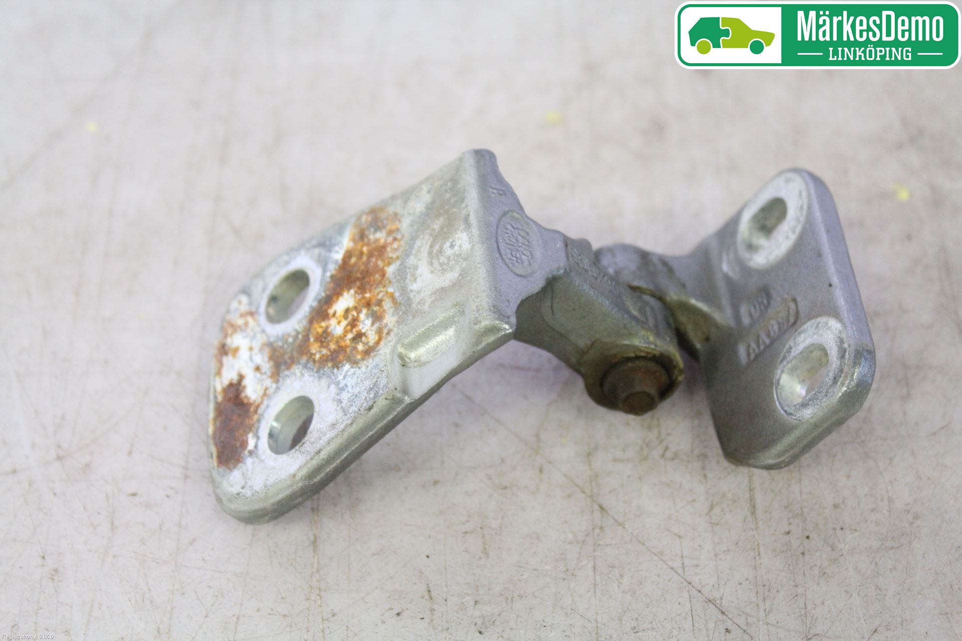 Landrover LAND ROVER DISCOVERY 4 10-16 Dörrgångjärn