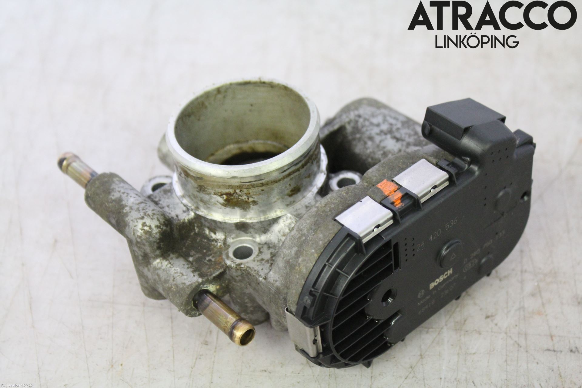 Opel CORSA C    00-06 Injspjällhus