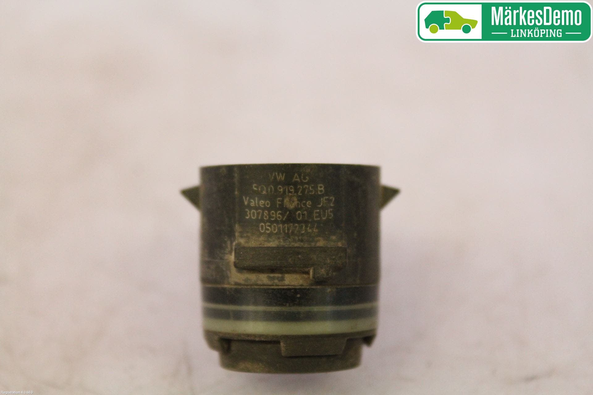 Volkswagen VW GOLF / E-GOLF VII 13-20 Parkeringshjälp Backsensor