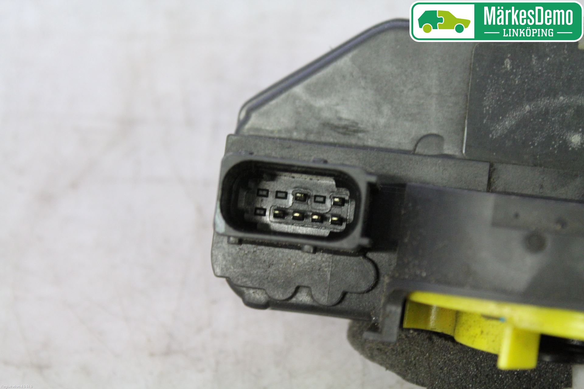 Opel INSIGNIA 09-16 Låskista-Dörrlås