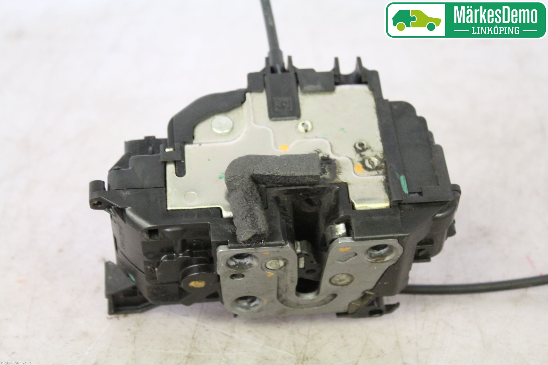 Renault CLIO III  09-12 Låskista-Dörrlås