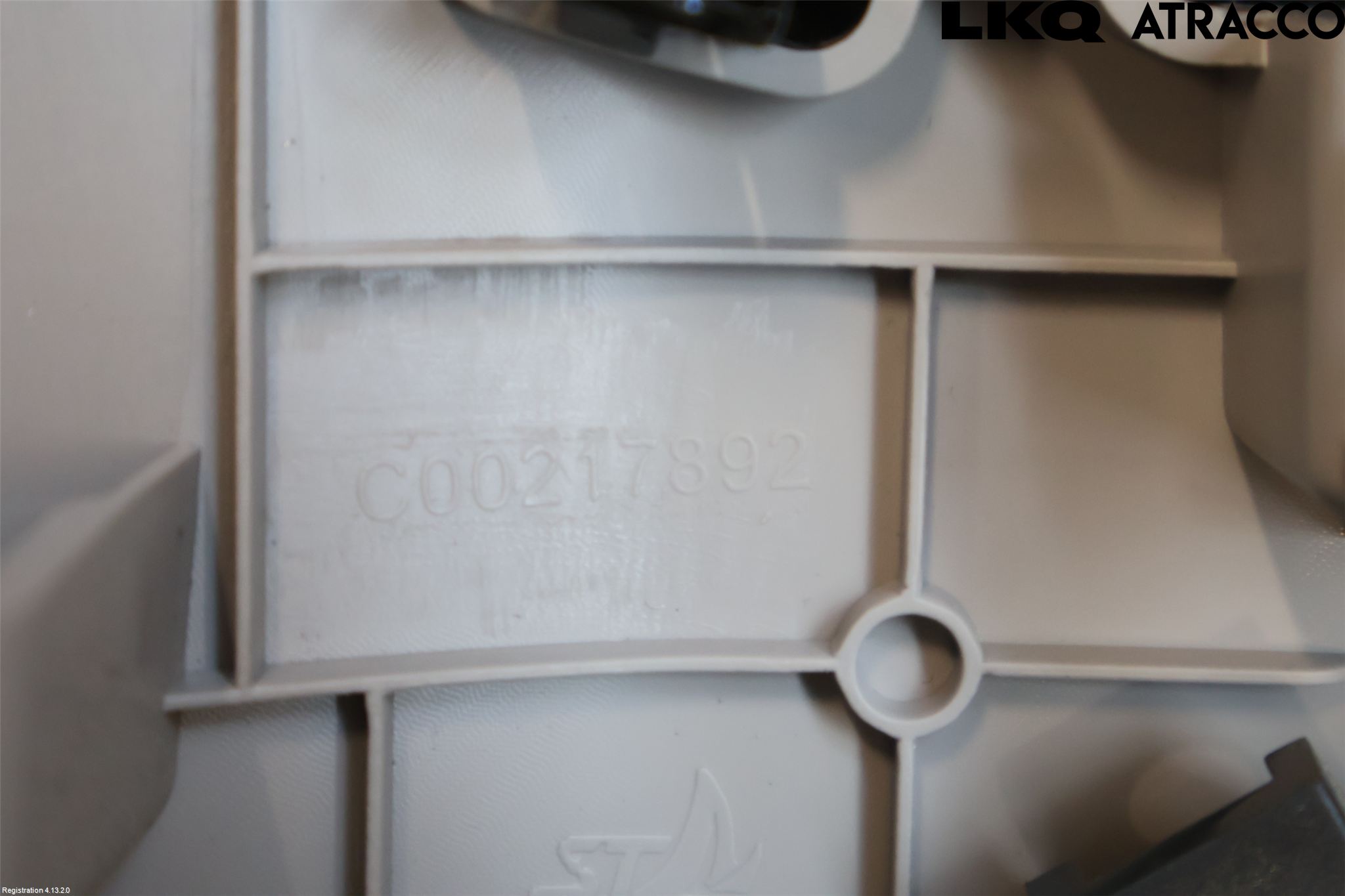 Maxus E-DELIVER3 EV30 20- Instrumentbräda Inlägg-Dekorlist