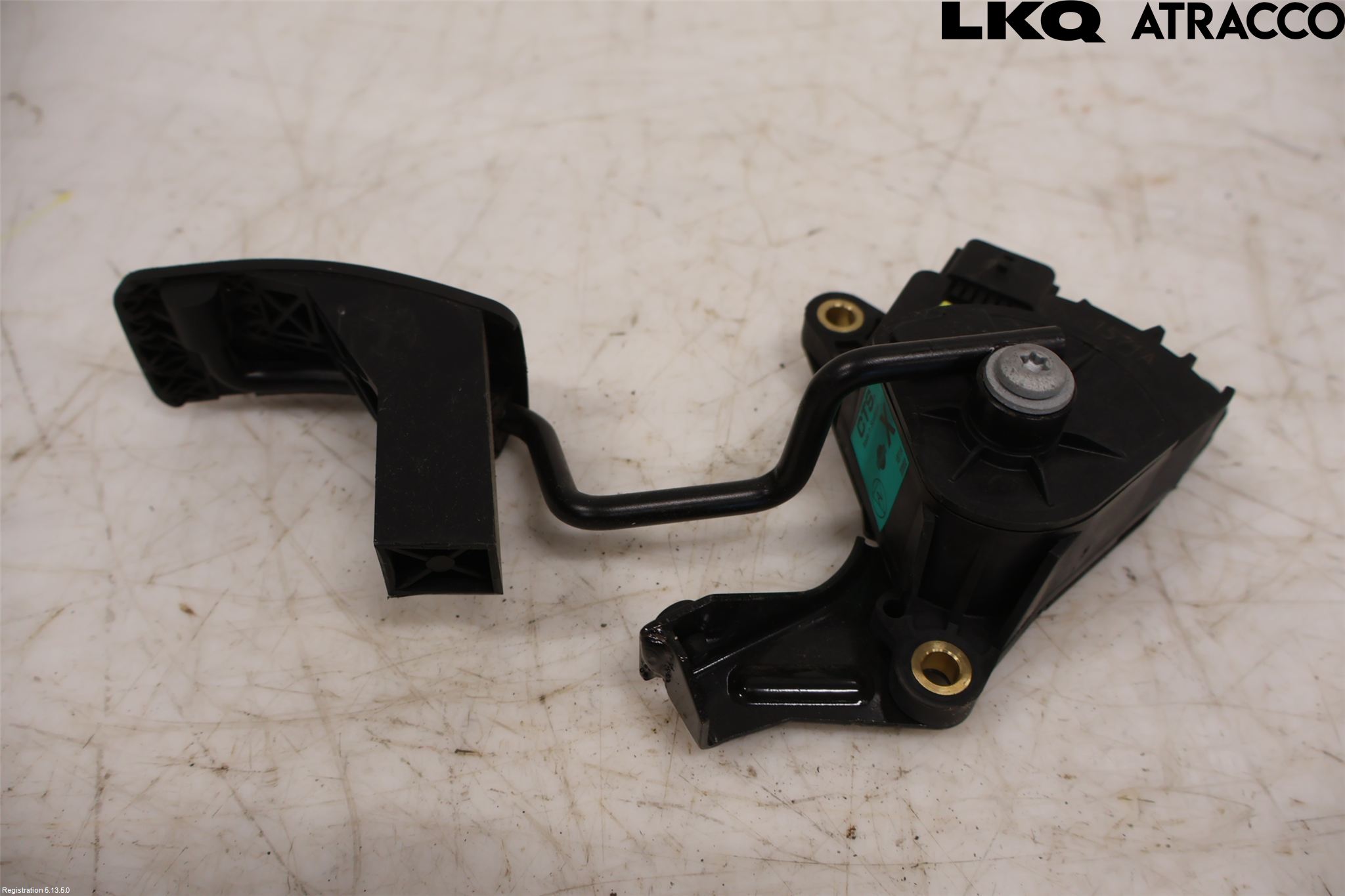 Nissan QASHQAI+2  10-14 Gaspedal
