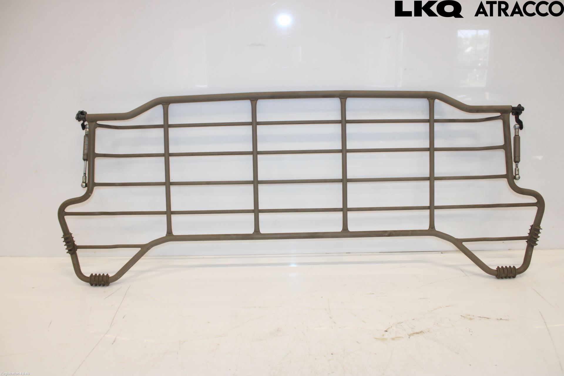 Volvo XC70 05-07 Lastförskjutningsskydd-Galler