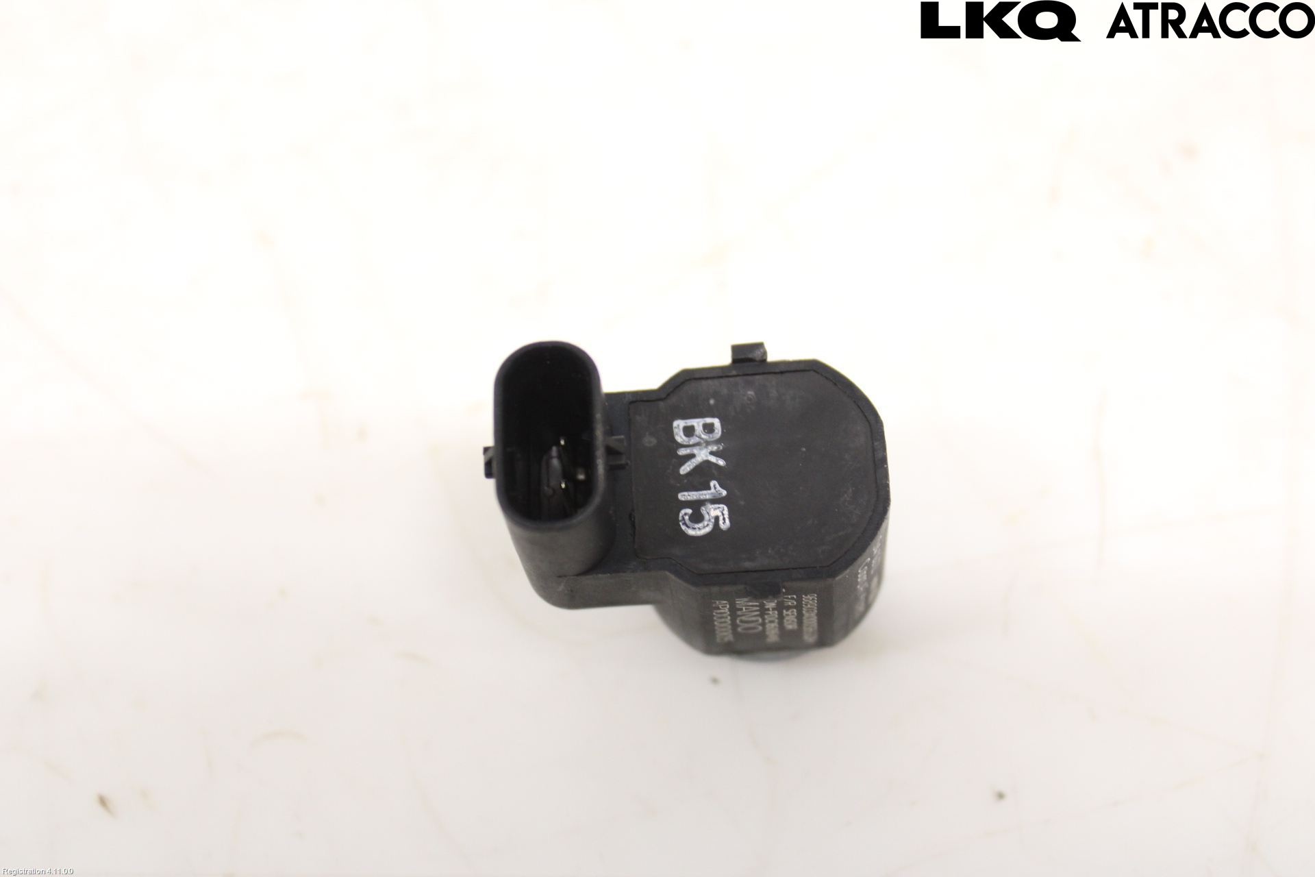 Hyundai i40 08-15 Parkeringshjälp Frontsensor