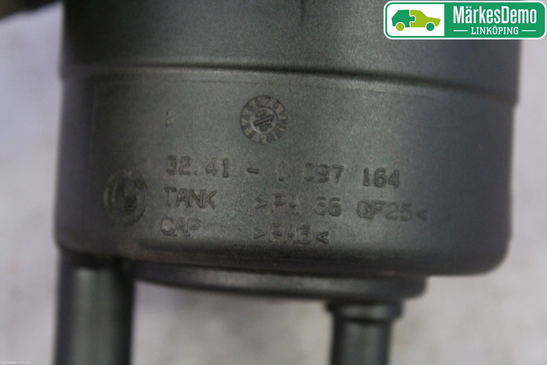 BMW 3 E90/91 SED/TOU 05-12 Styrservooljebehållare