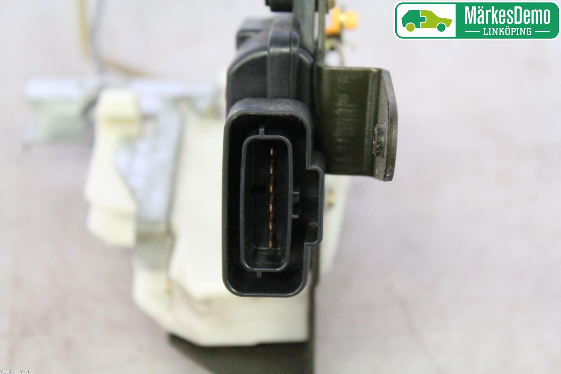 Suzuki LIANA Låskista-Dörrlås