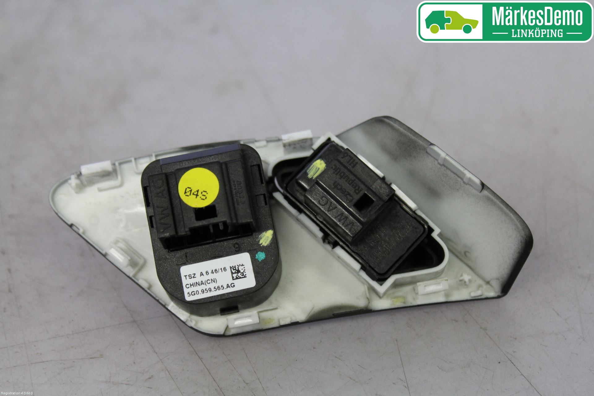Volkswagen VW GOLF / E-GOLF VII 13-20 Strömställare Spegel