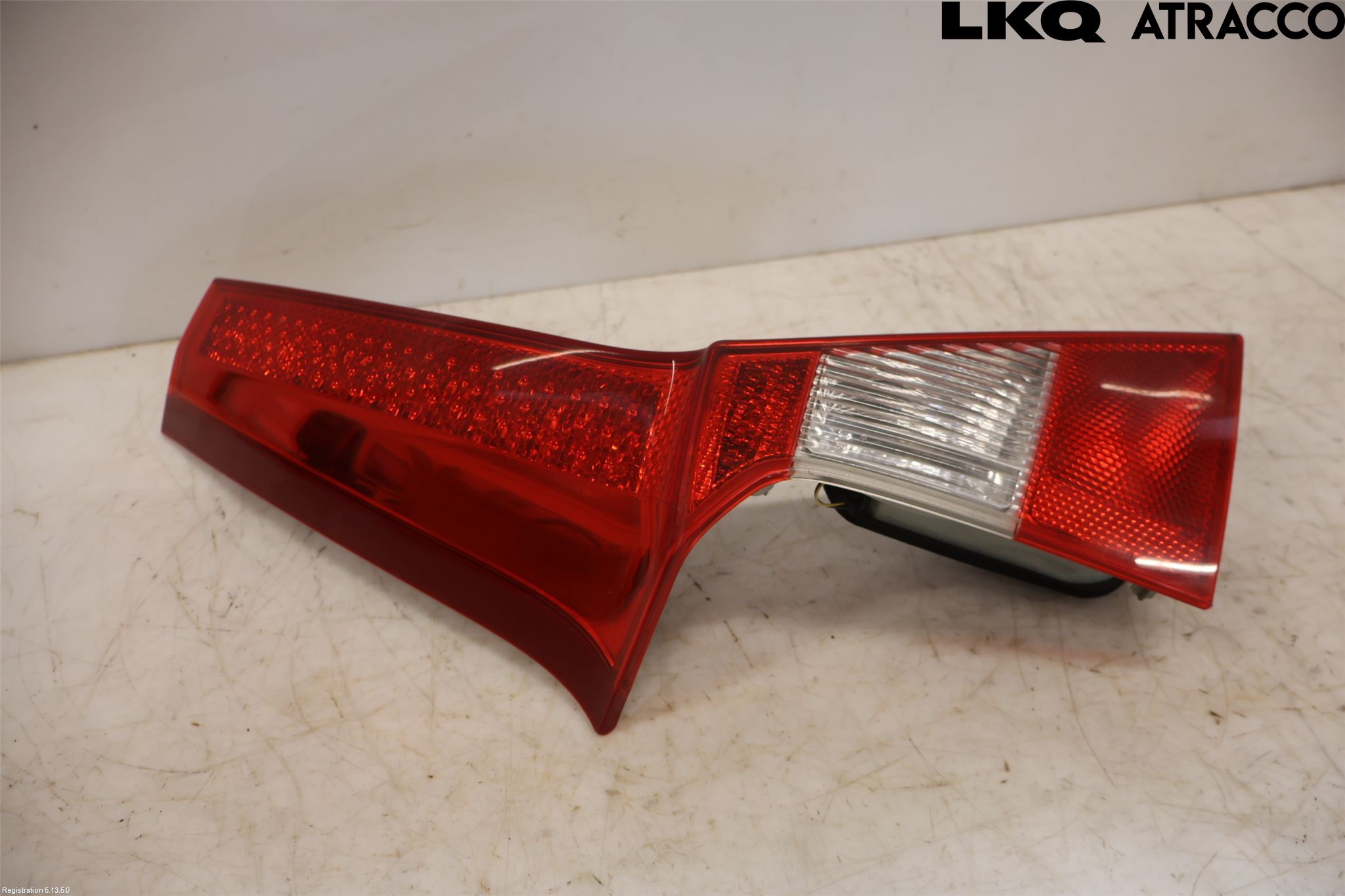 Volvo V70 08-13 Bakljus Lucka Vä